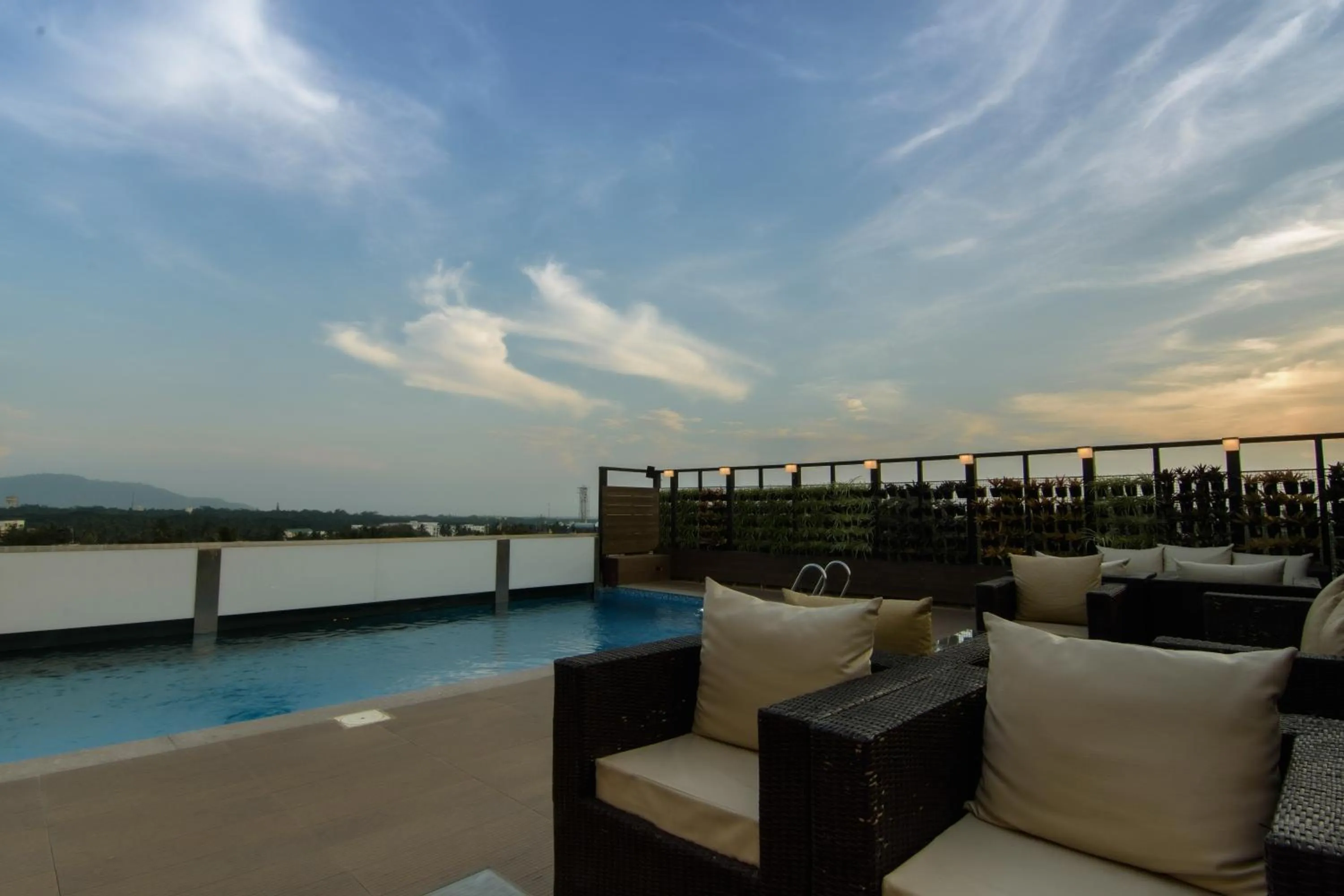 Swimming pool in Roopa Elite