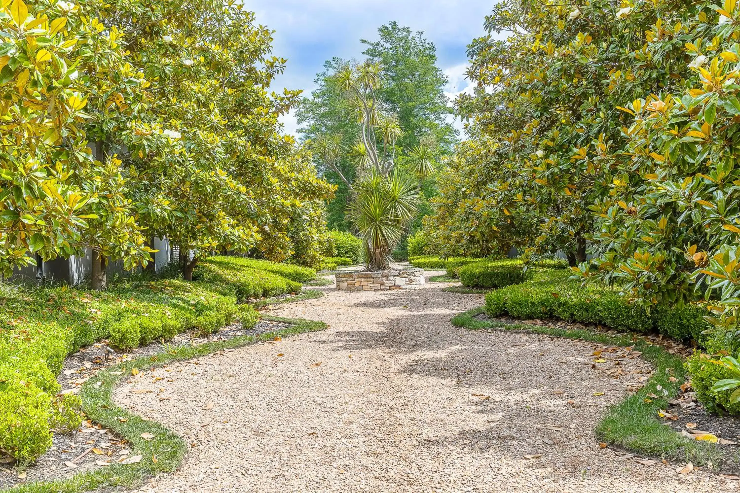 Garden in The Sebel Bowral Heritage Park