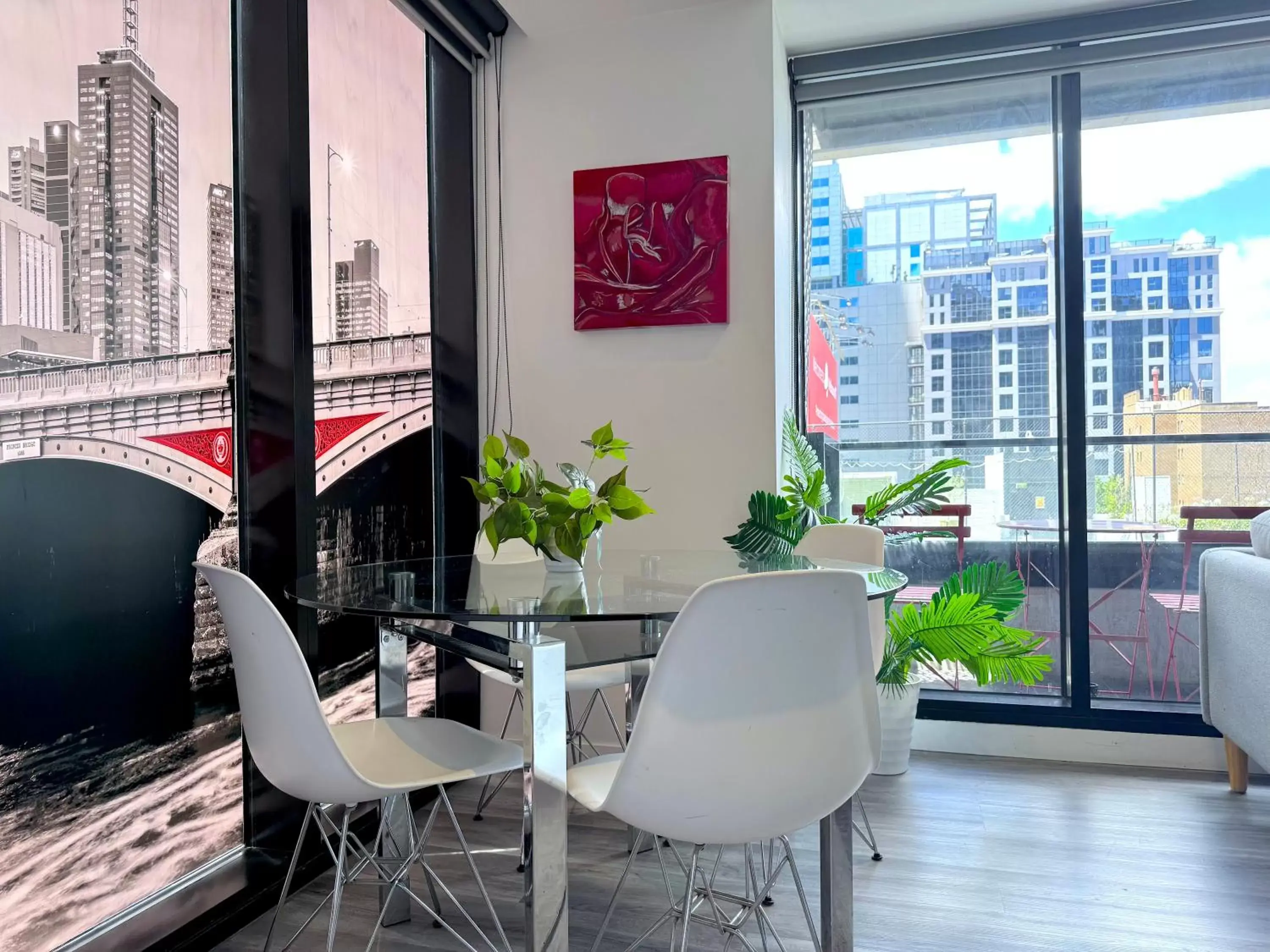 Dining Area in Aura on Flinders Serviced Apartments