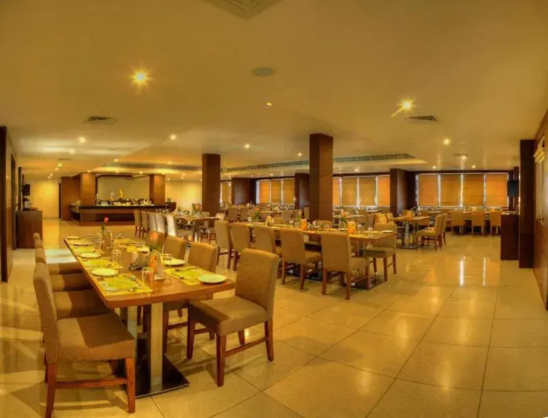 Restaurant/places to eat in Hotel Le Ruchi The Prince Restaurant/places to eat in Hotel Le Ruchi The Prince