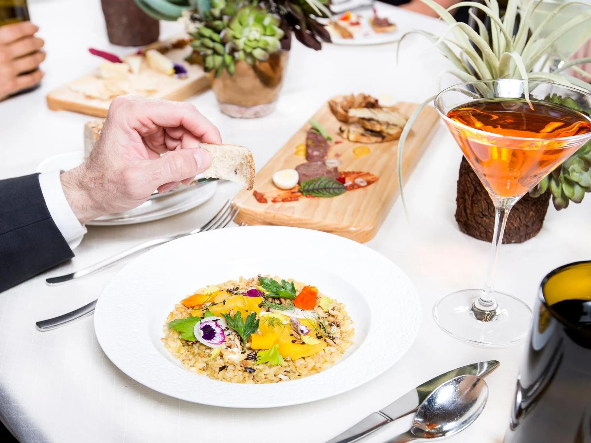 Restaurant/places to eat in AT&T Hotel & Conference Center