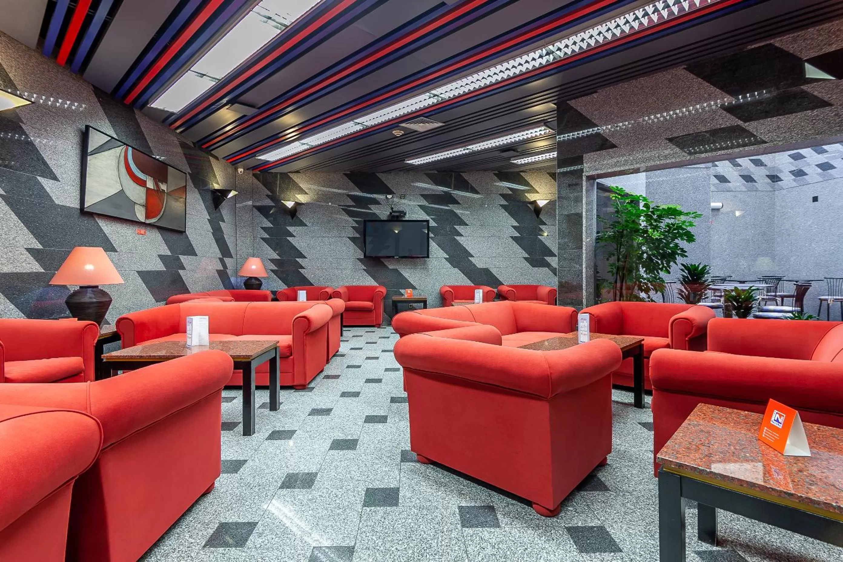 Communal lounge/ TV room in Hotel Nacional