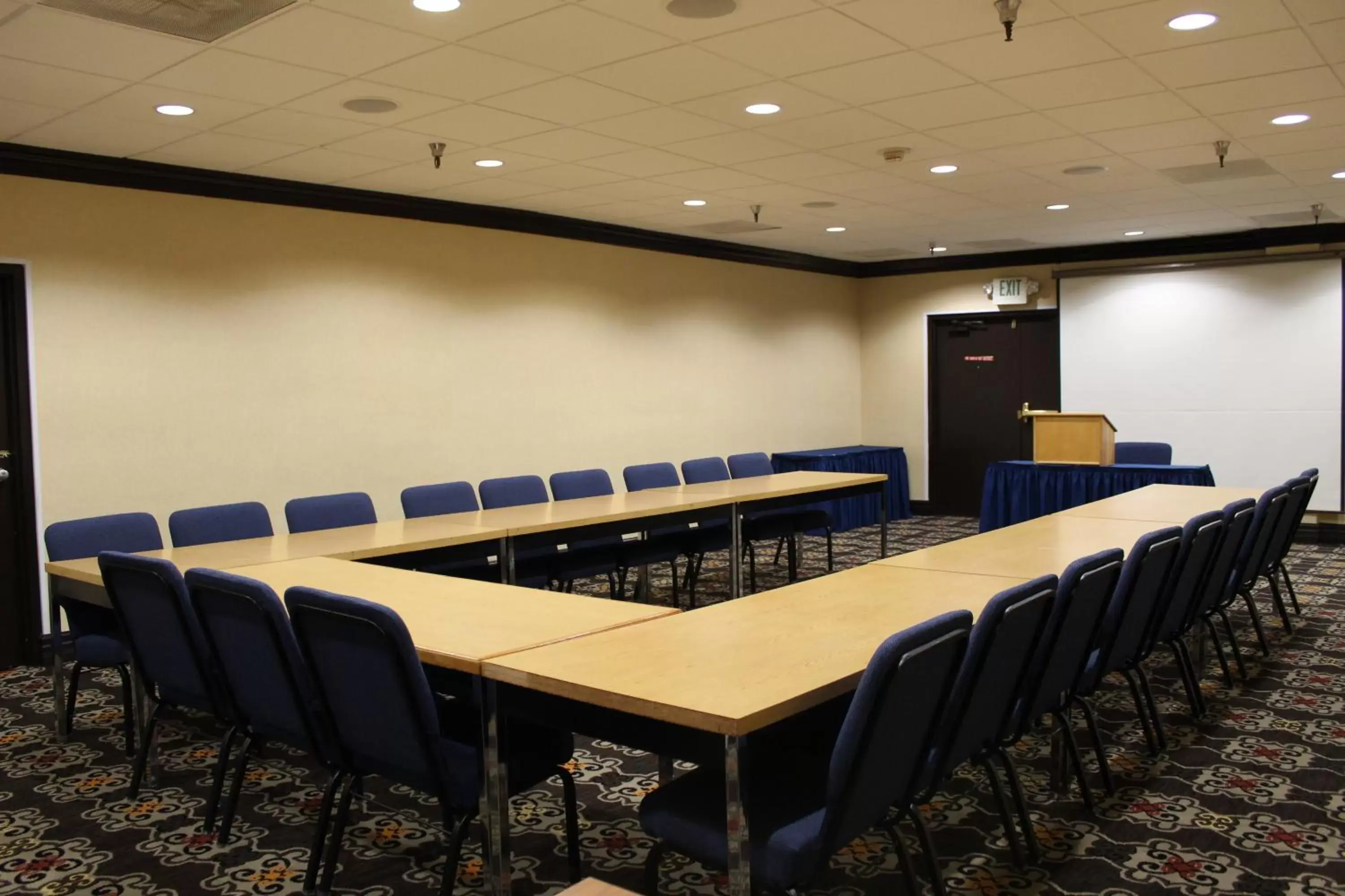 Meeting/conference room in Hotel Burbank