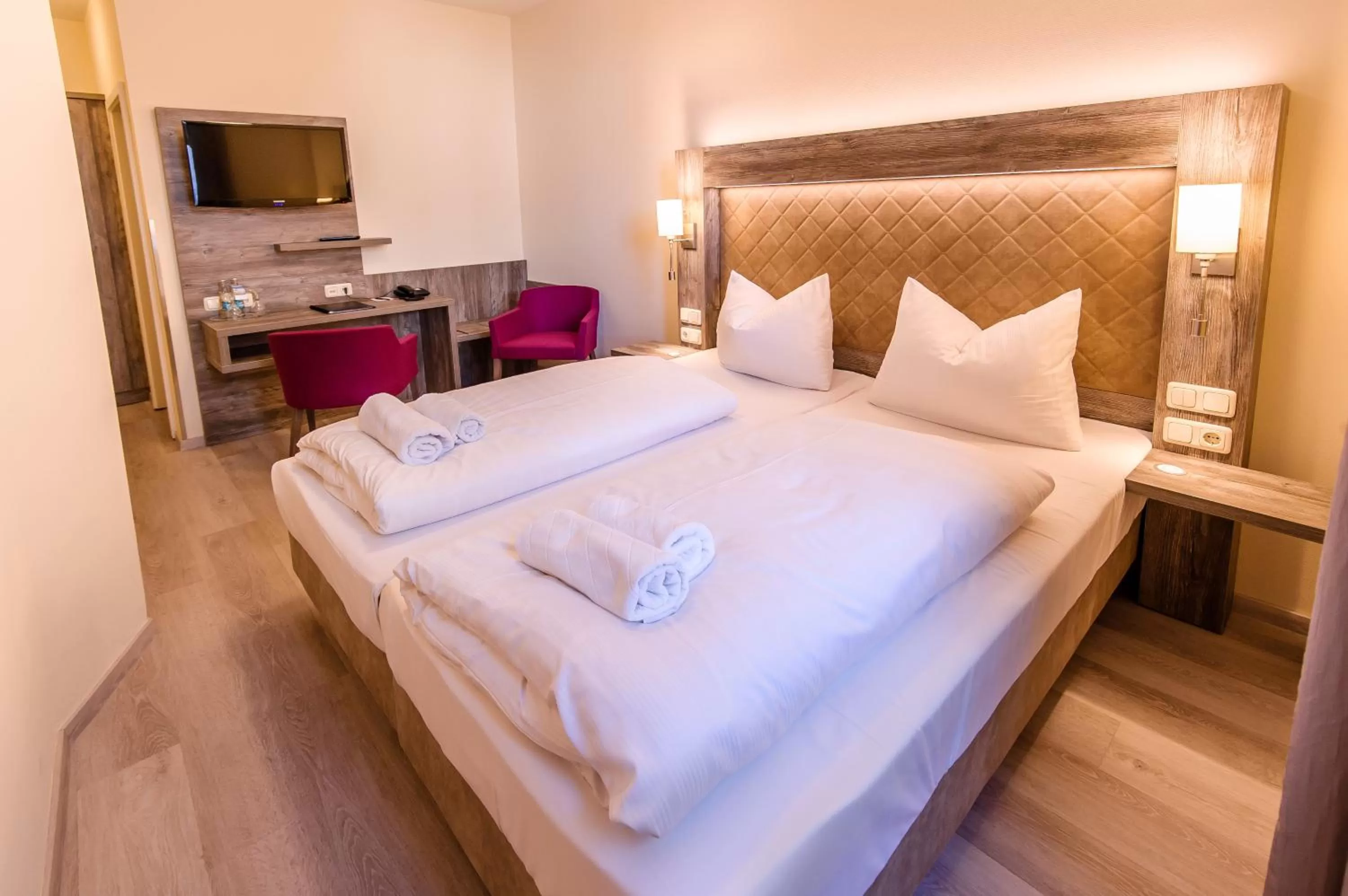 Photo of the whole room, Bed in Hotel Am Alten Hafen