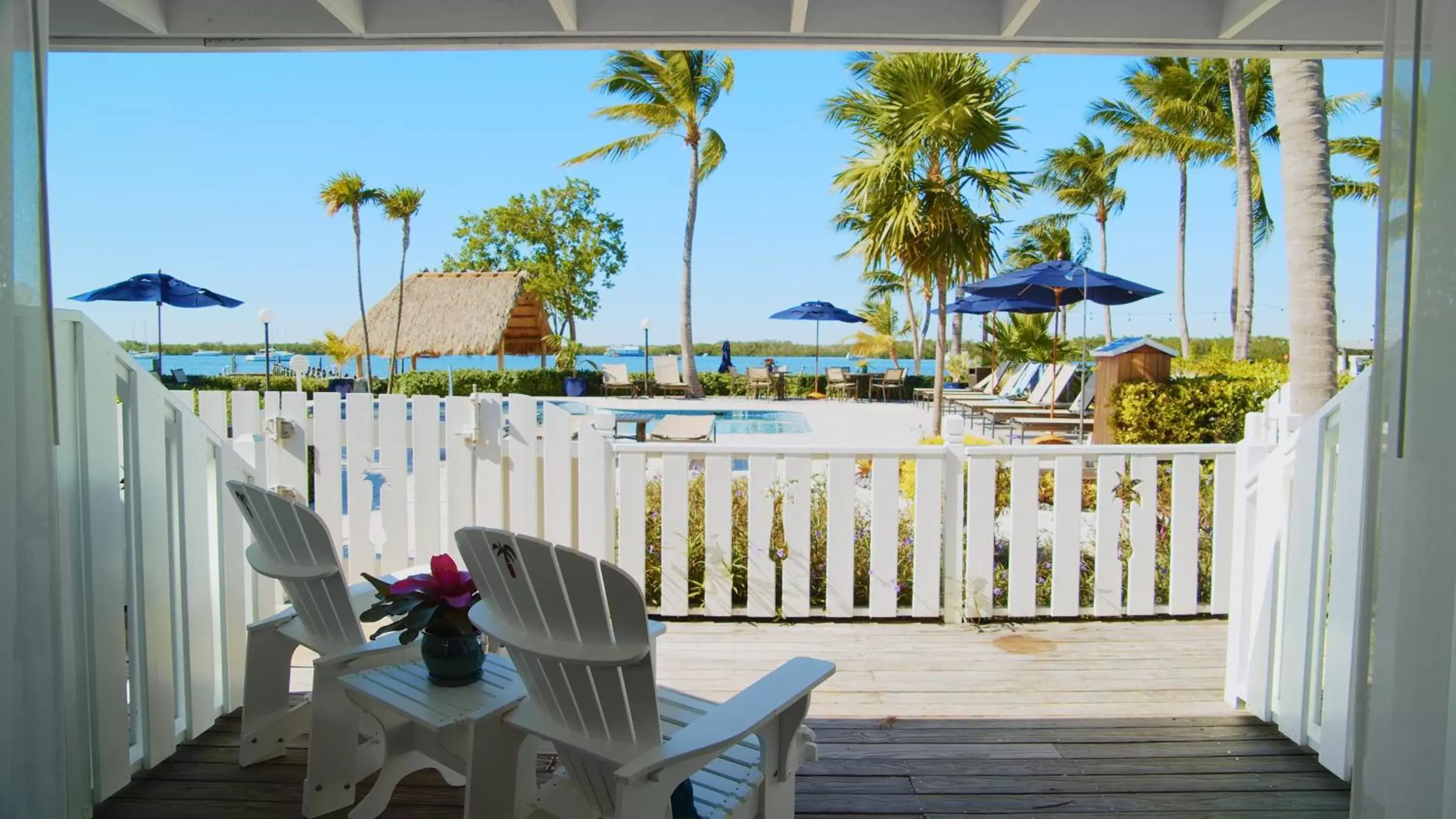 Balcony/Terrace in Coconut Palm Inn