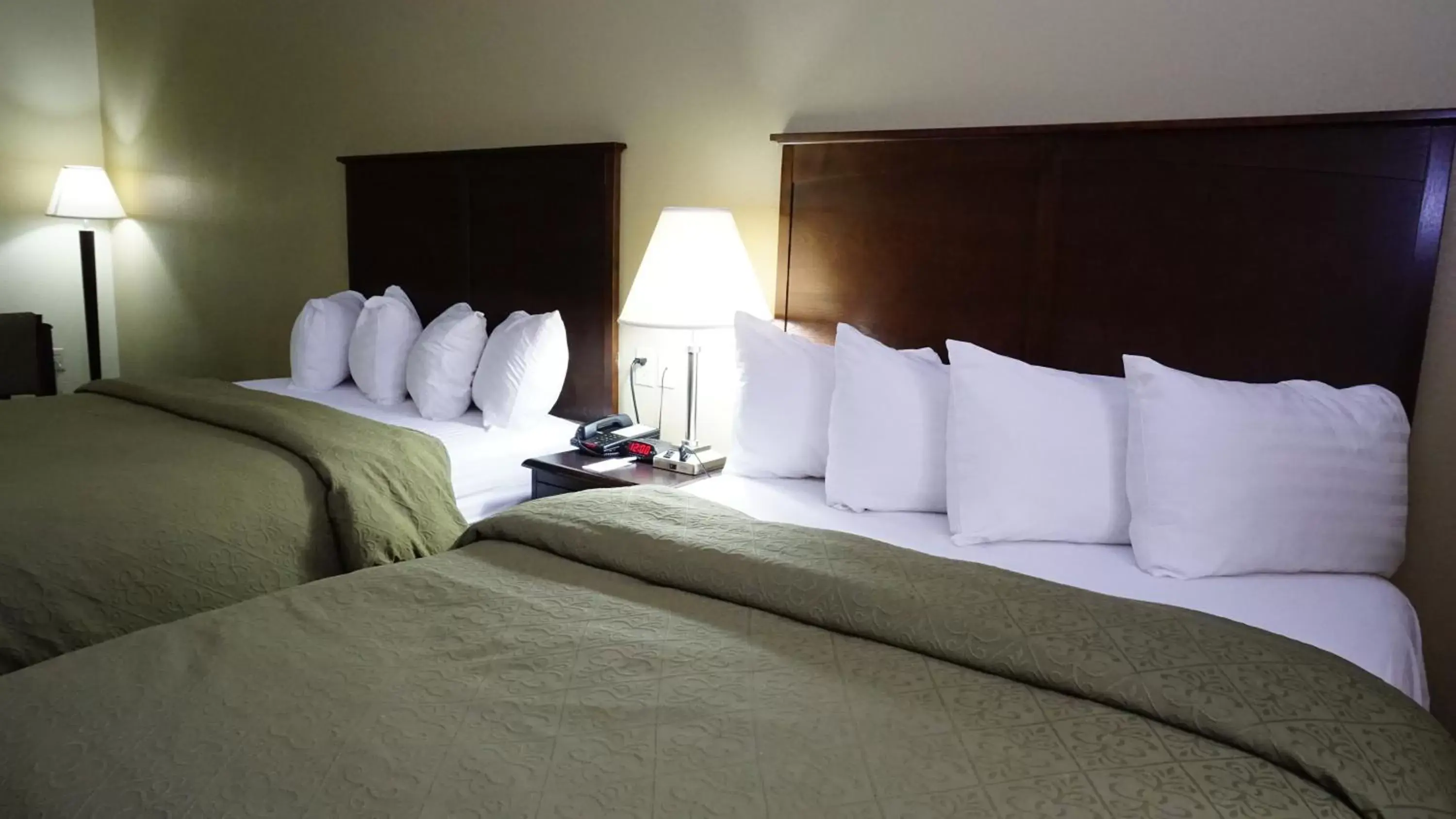 Bed in Scottish Inns - Cresson Bed in Scottish Inns - Cresson