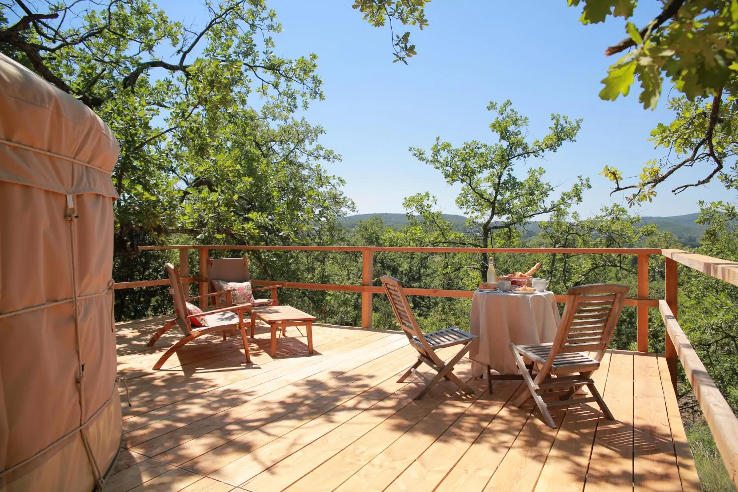 Bedroom in Les Yourtes de Provence