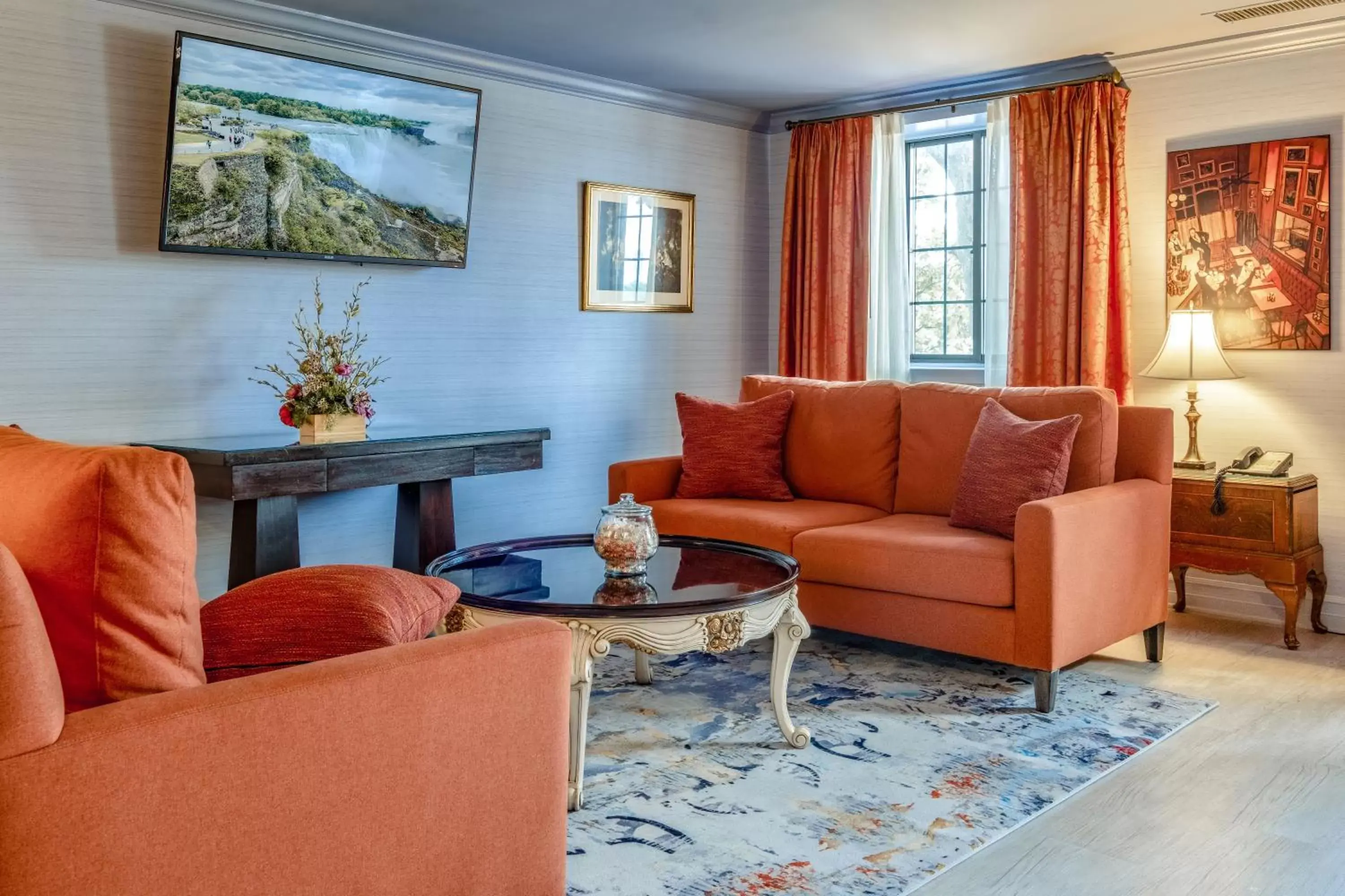 Living room, Seating Area in Red Coach Inn