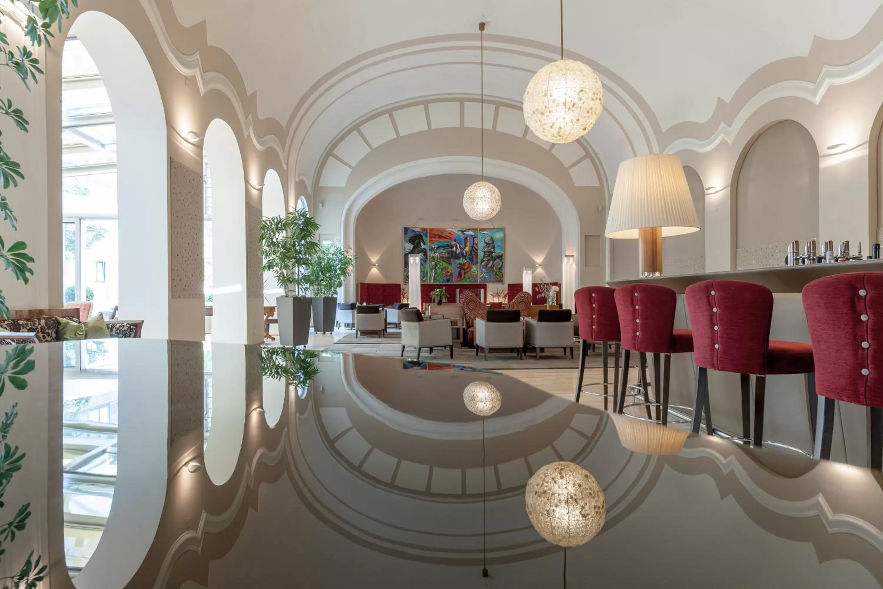 Lounge or bar, Restaurant/Places to Eat in La Pura Women's Health Resort Kamptal