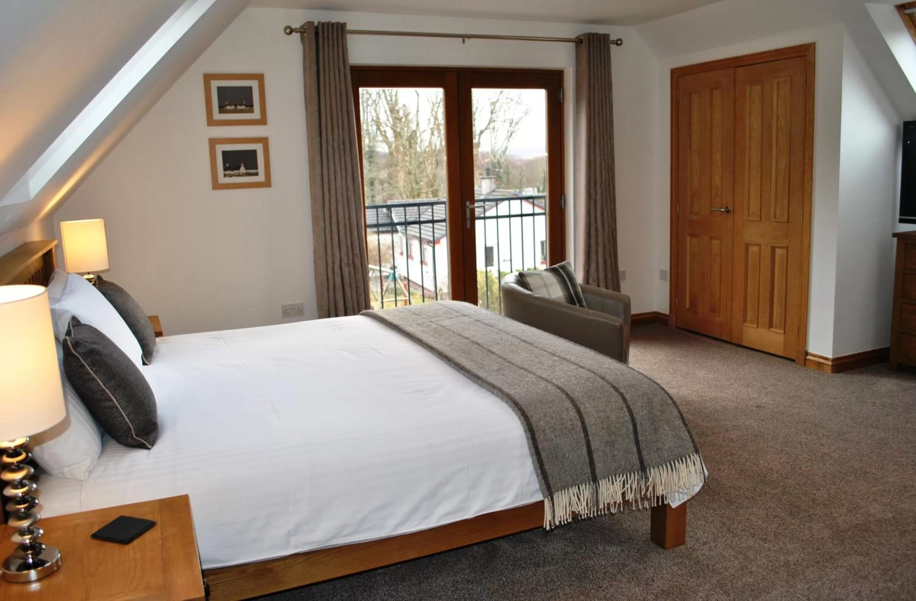 Bed in Orchard House Bed and Breakfast