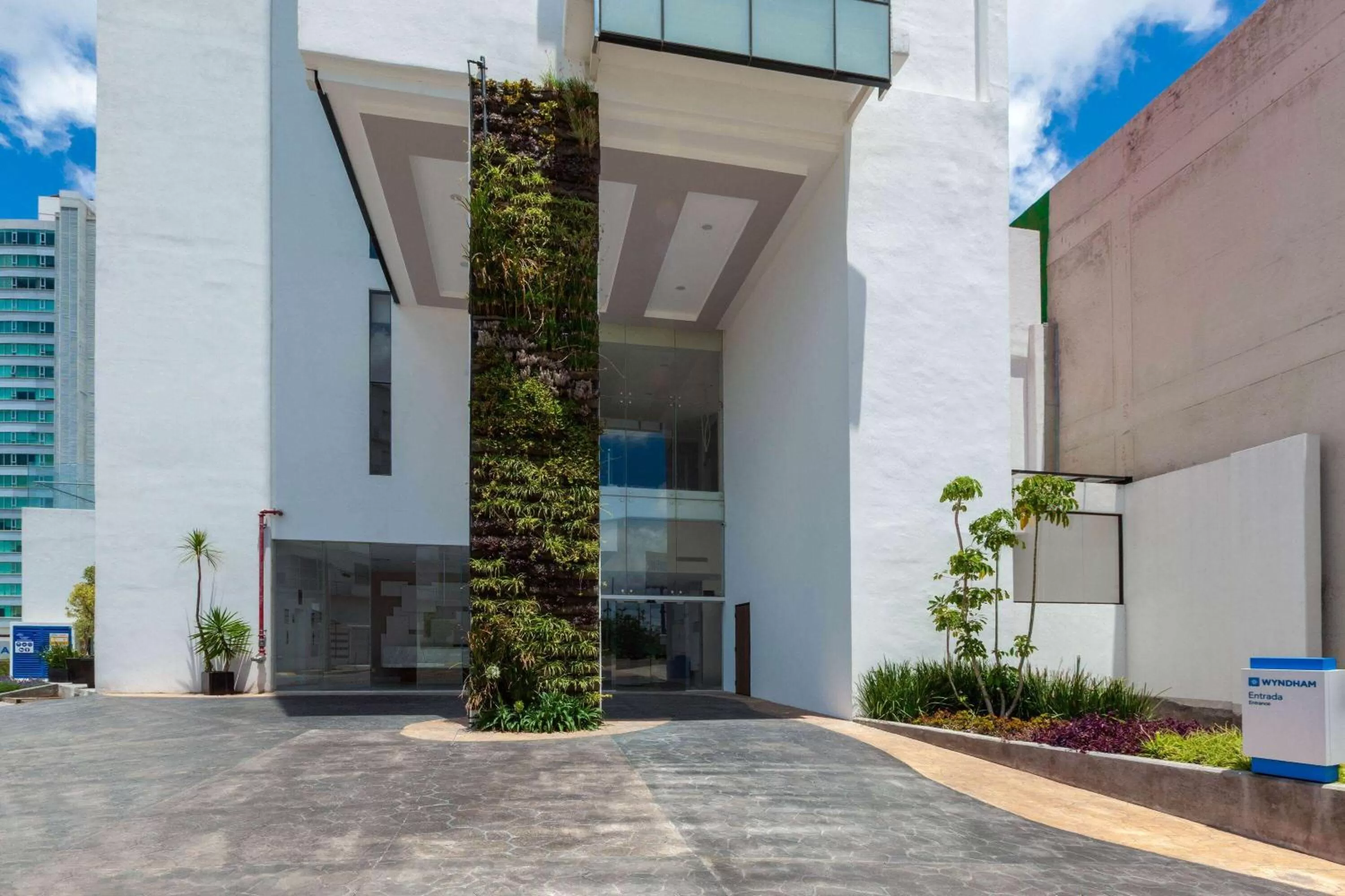 Property building in Wyndham Puebla Angelopolis
