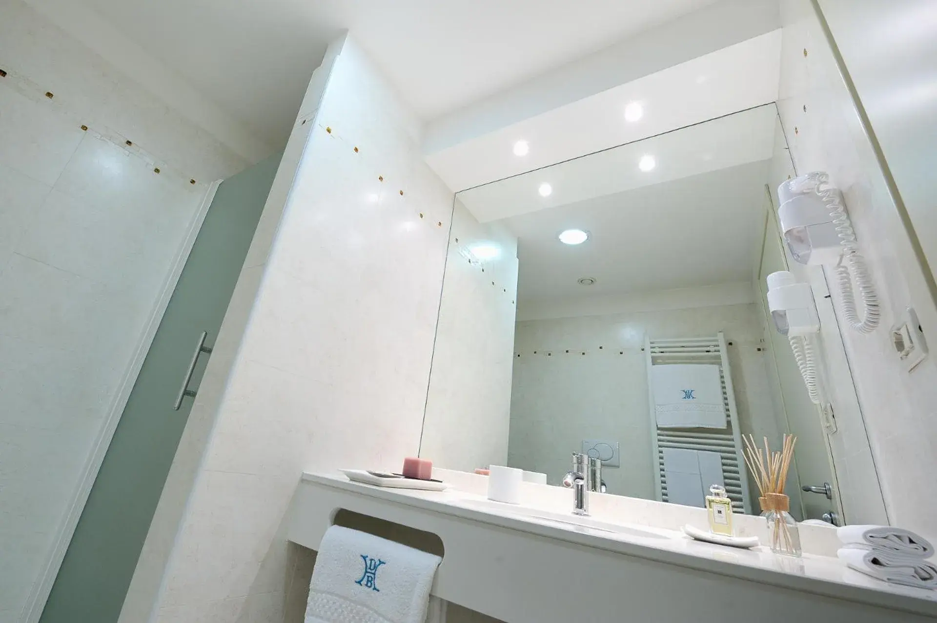 Bathroom in Hotel Des Bains Terme