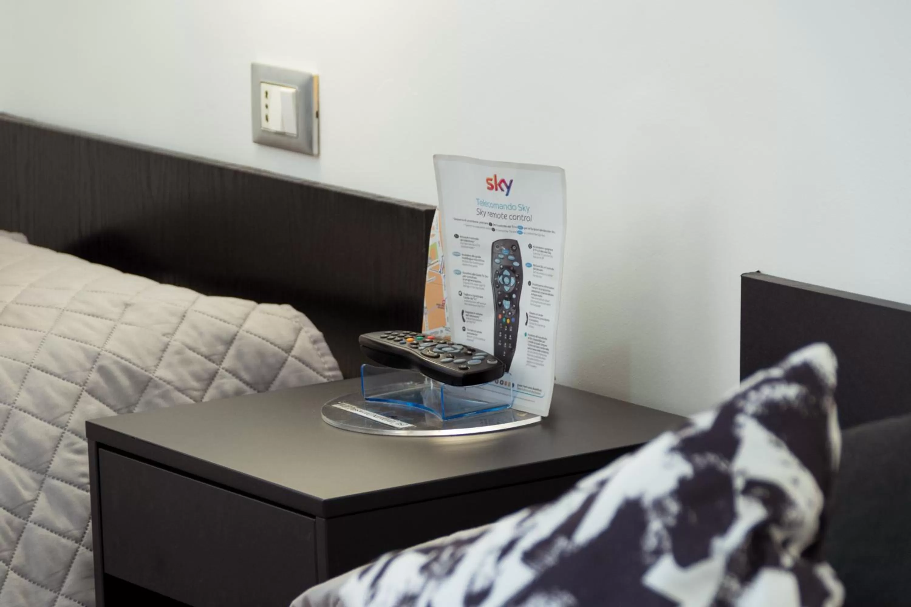TV and multimedia, Bed in Hotel Sol Levante