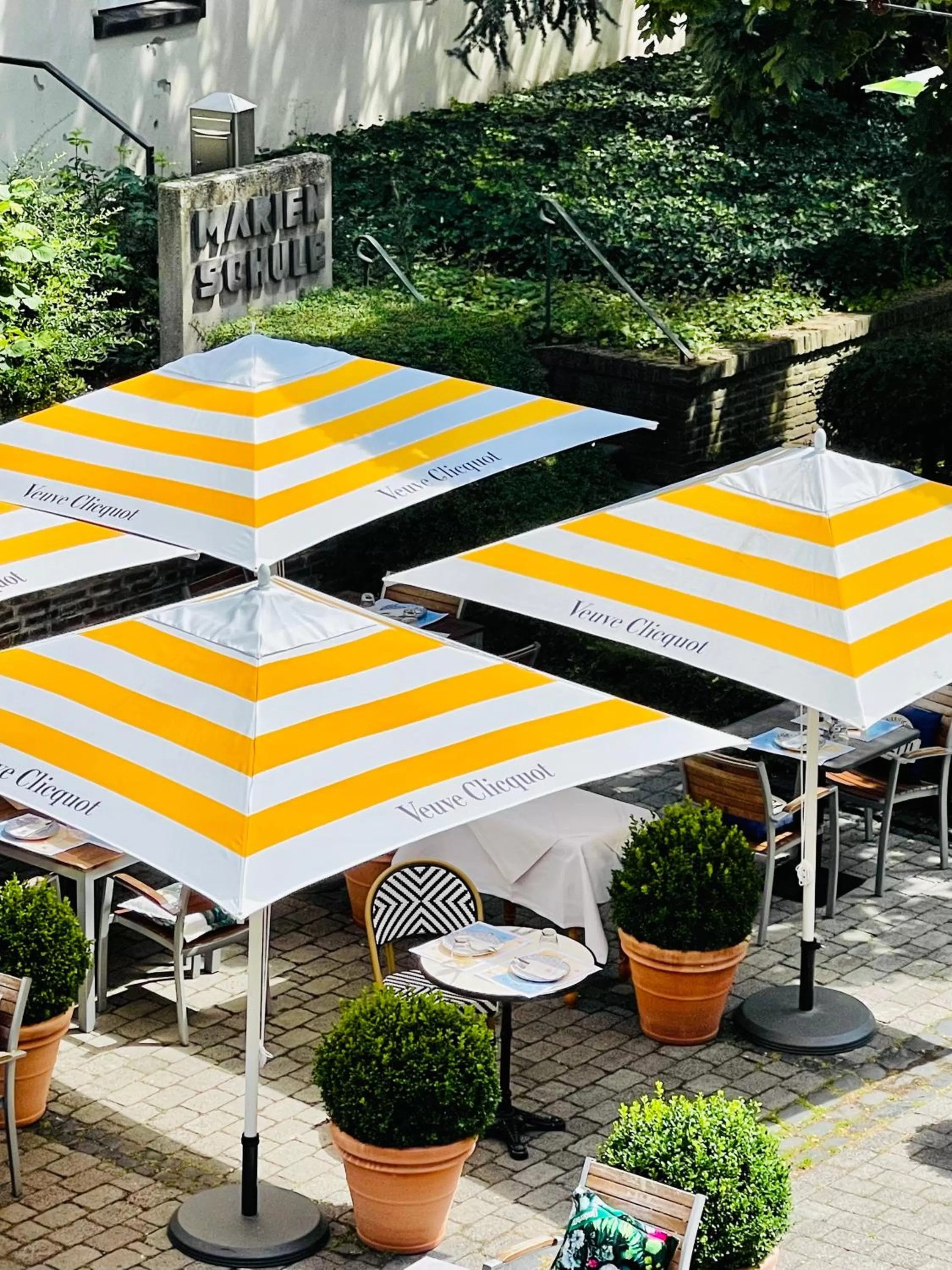 Restaurant/places to eat in Hotel van Bebber