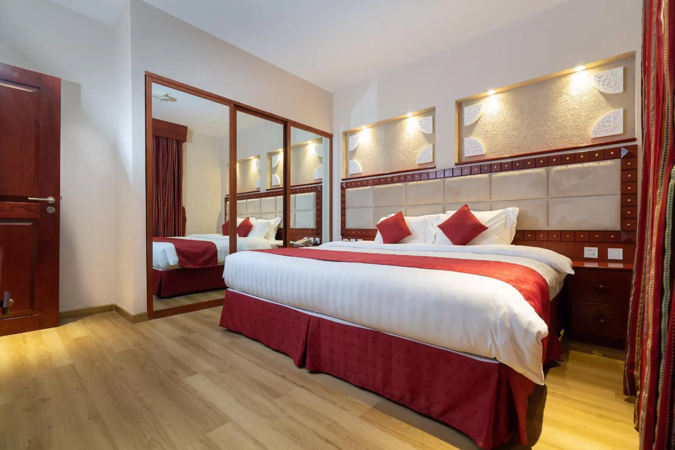 Bedroom, Bed in Al Liwan Suites Rawdat Al Khail