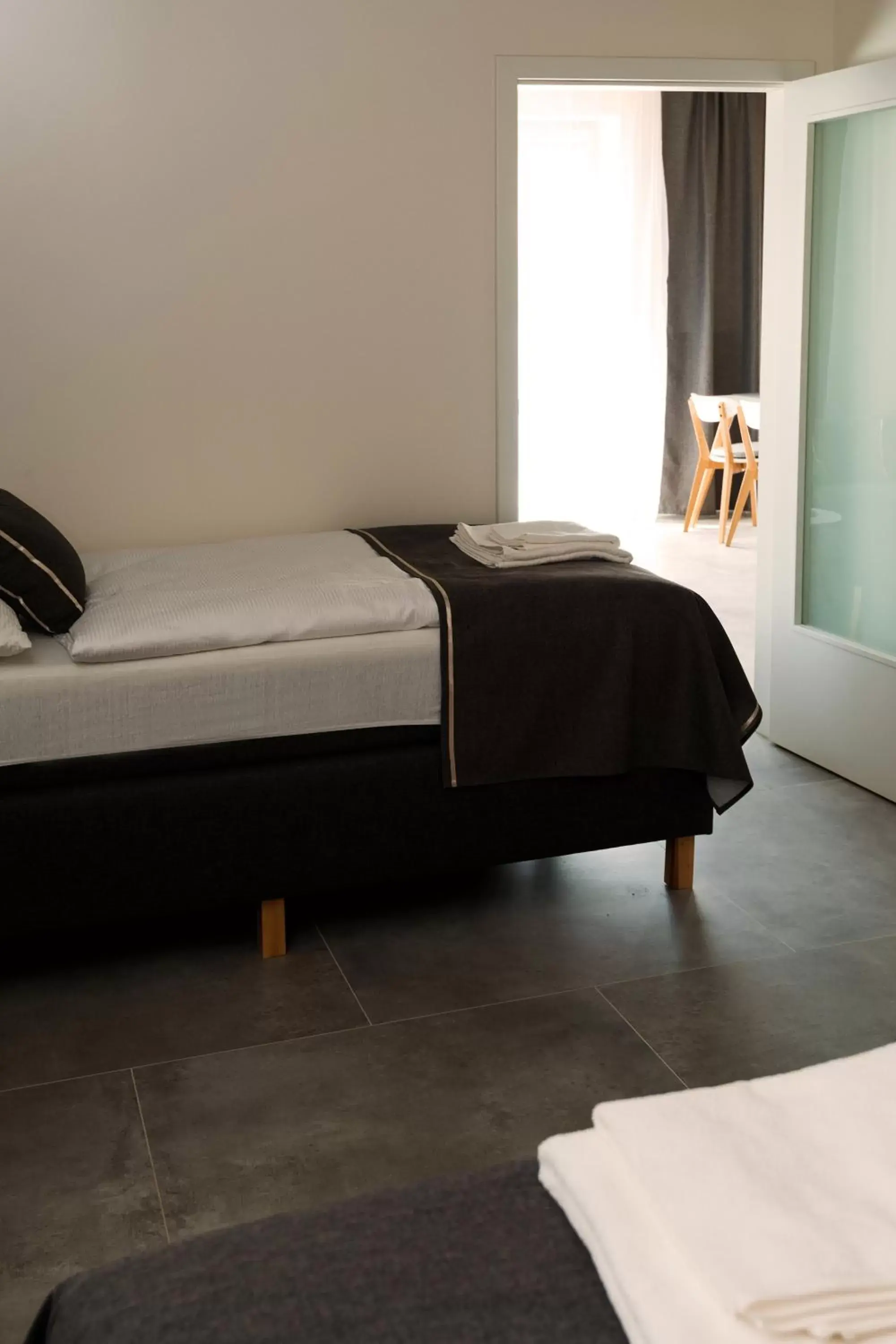Bedroom, Bed in Residence Trafick