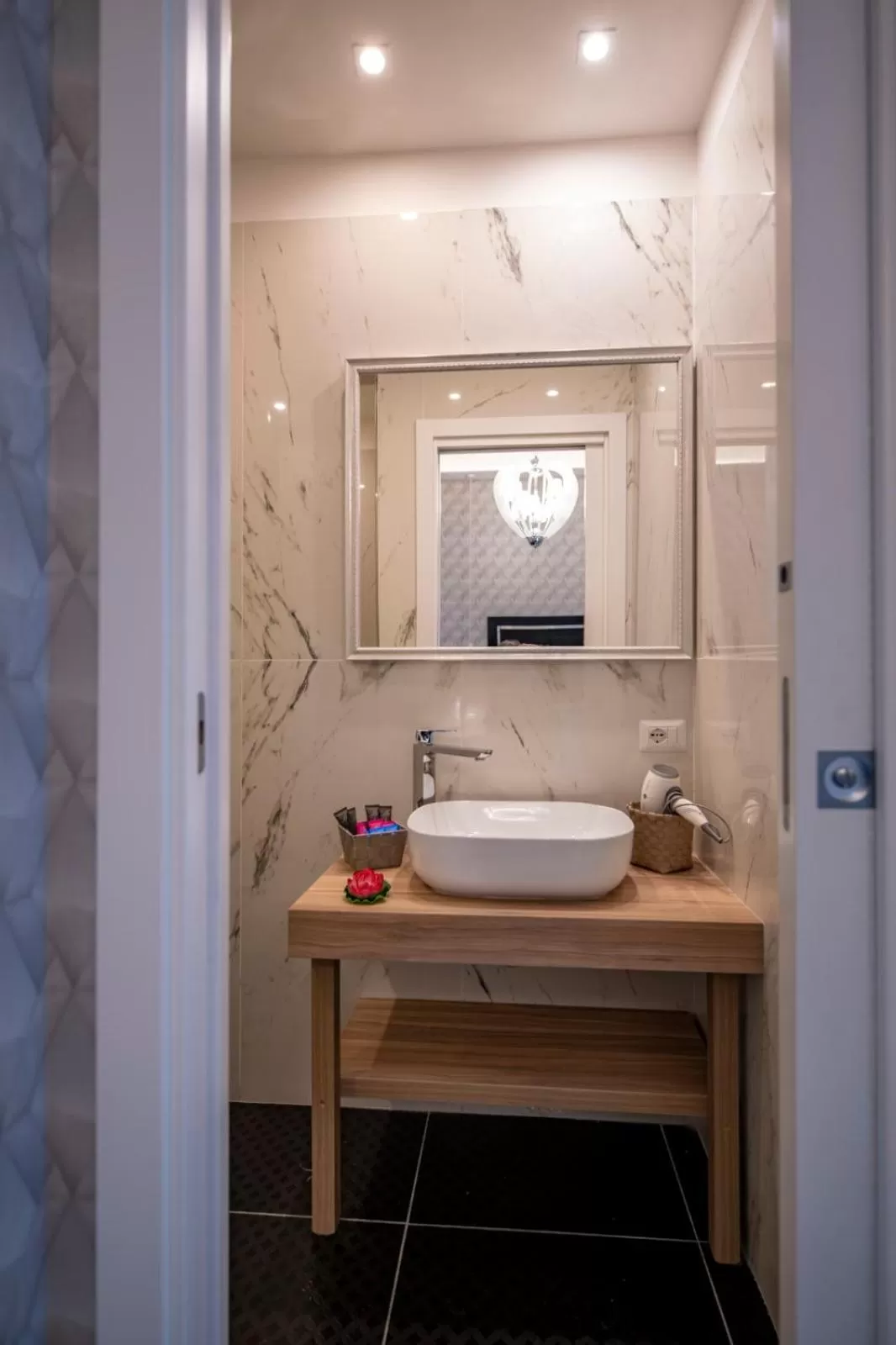 Bathroom in Sole Luxury Bed and Breakfast