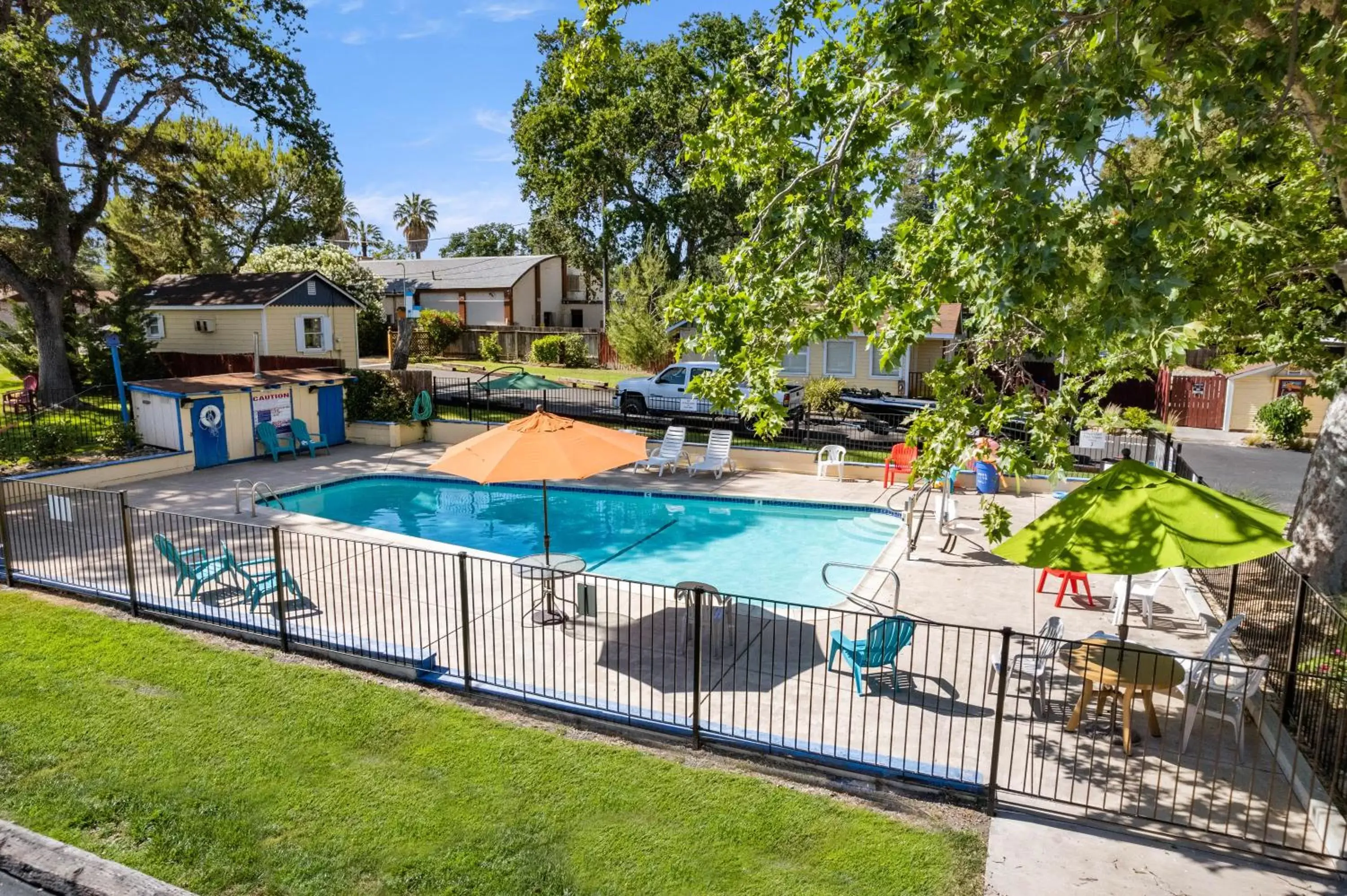 Pool view, Swimming Pool in Skylark Shores Resort