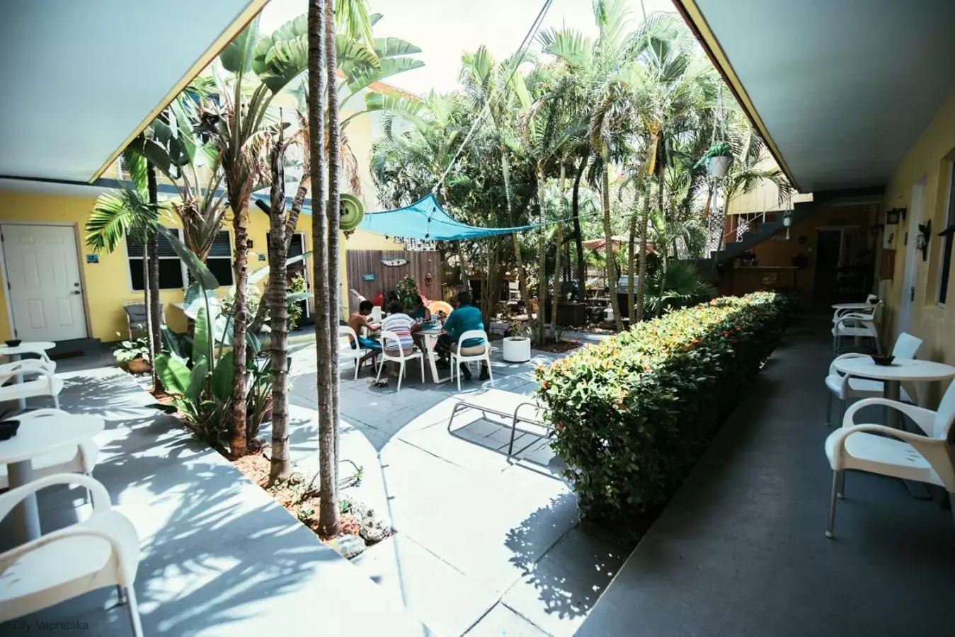 Patio, Restaurant/Places to Eat in Ocean Inn