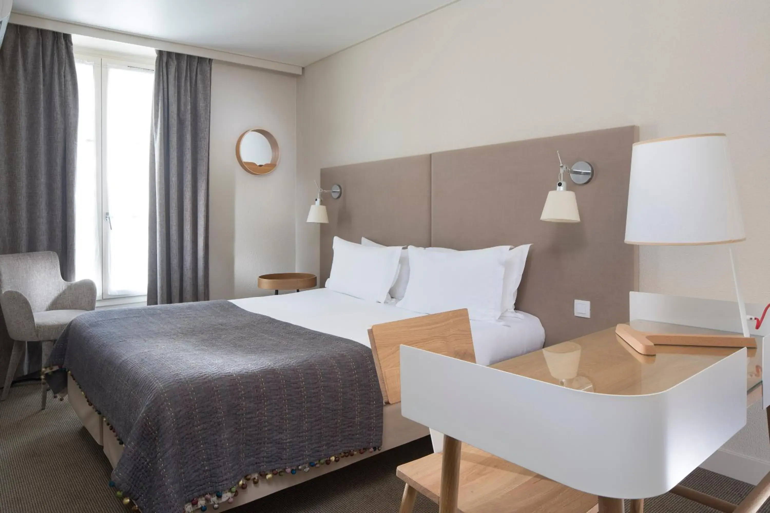 Bedroom in Hotel d'Espagne