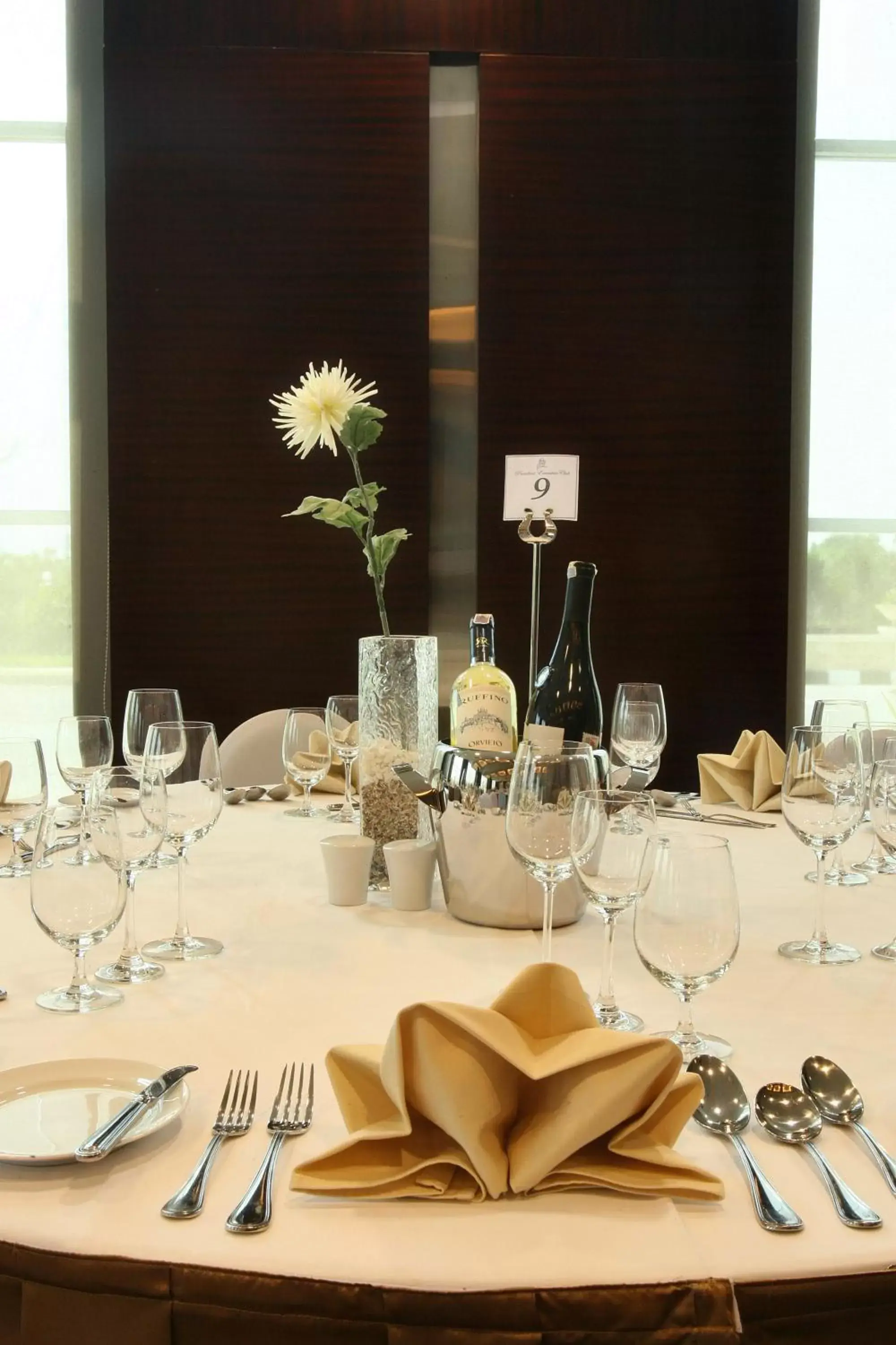 Restaurant/places to eat in Metro Hotel Jababeka Restaurant/places to eat in Metro Hotel Jababeka