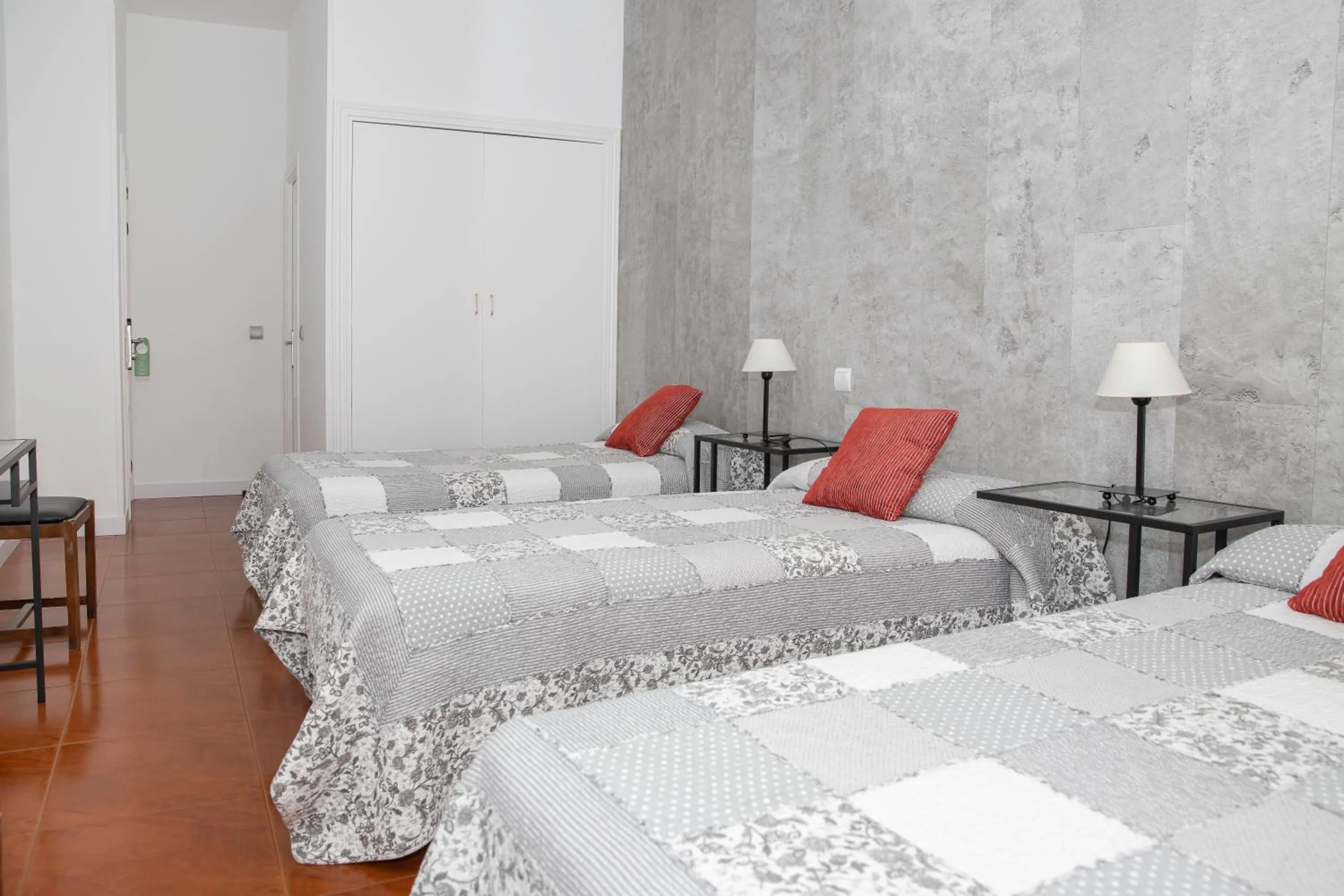 Photo of the whole room, Bed in Hostal Tokio