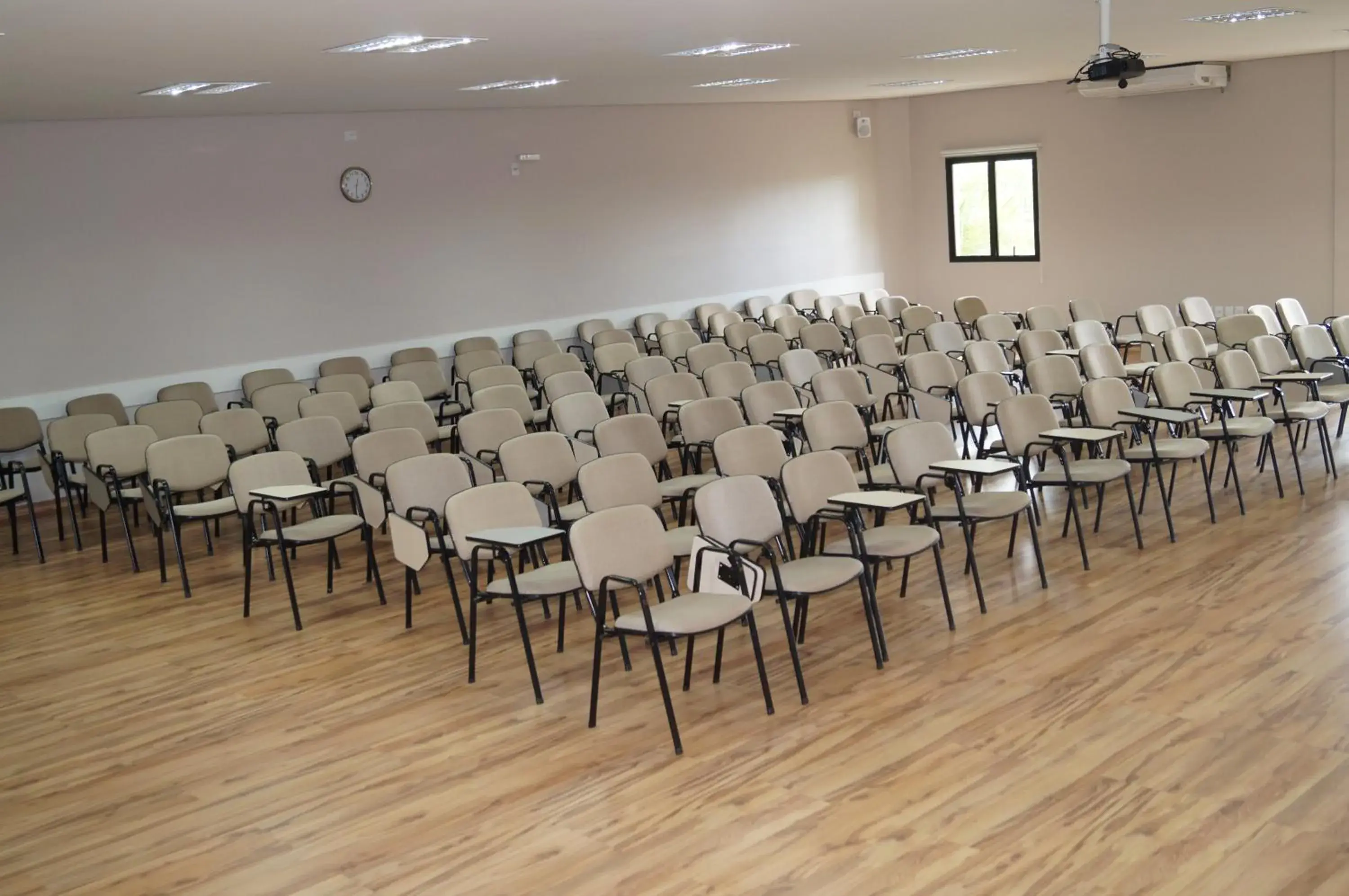 Business facilities, Business Area/Conference Room in Class Hotel Alfenas