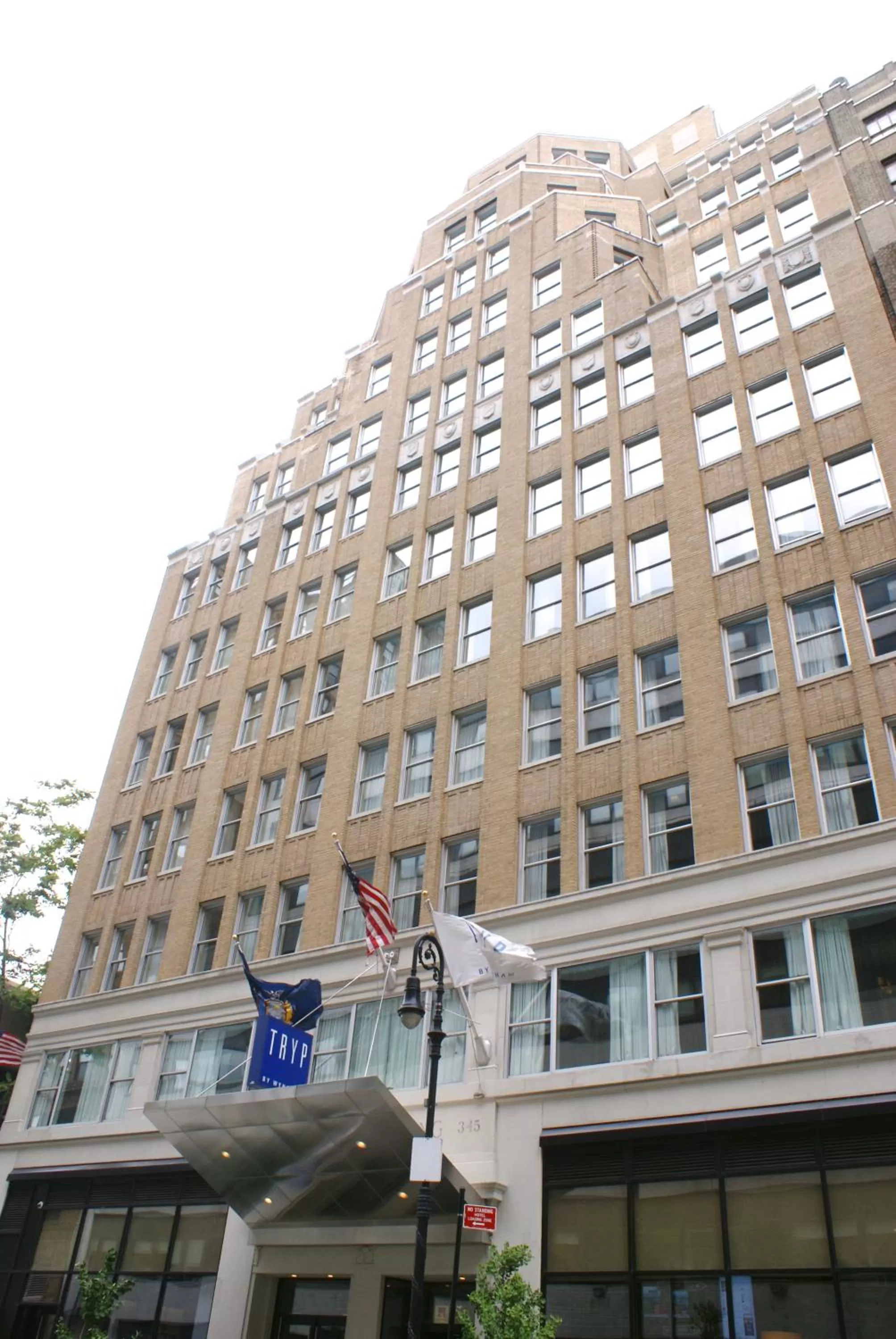 Facade/entrance in TRYP by Wyndham New York City Times Square - Midtown