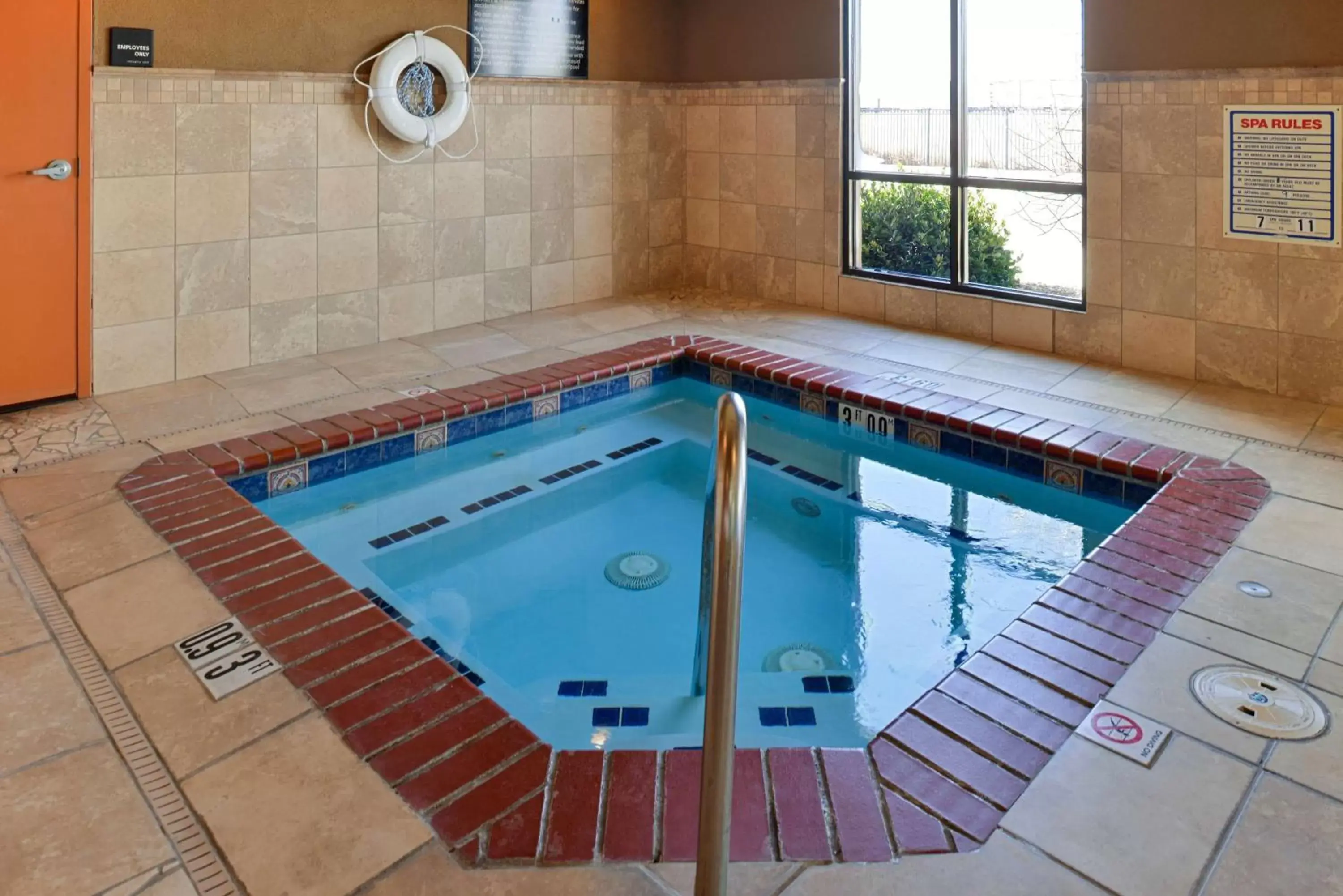 Pool view, Swimming Pool in Hampton Inn & Suites Albuquerque-Coors Road