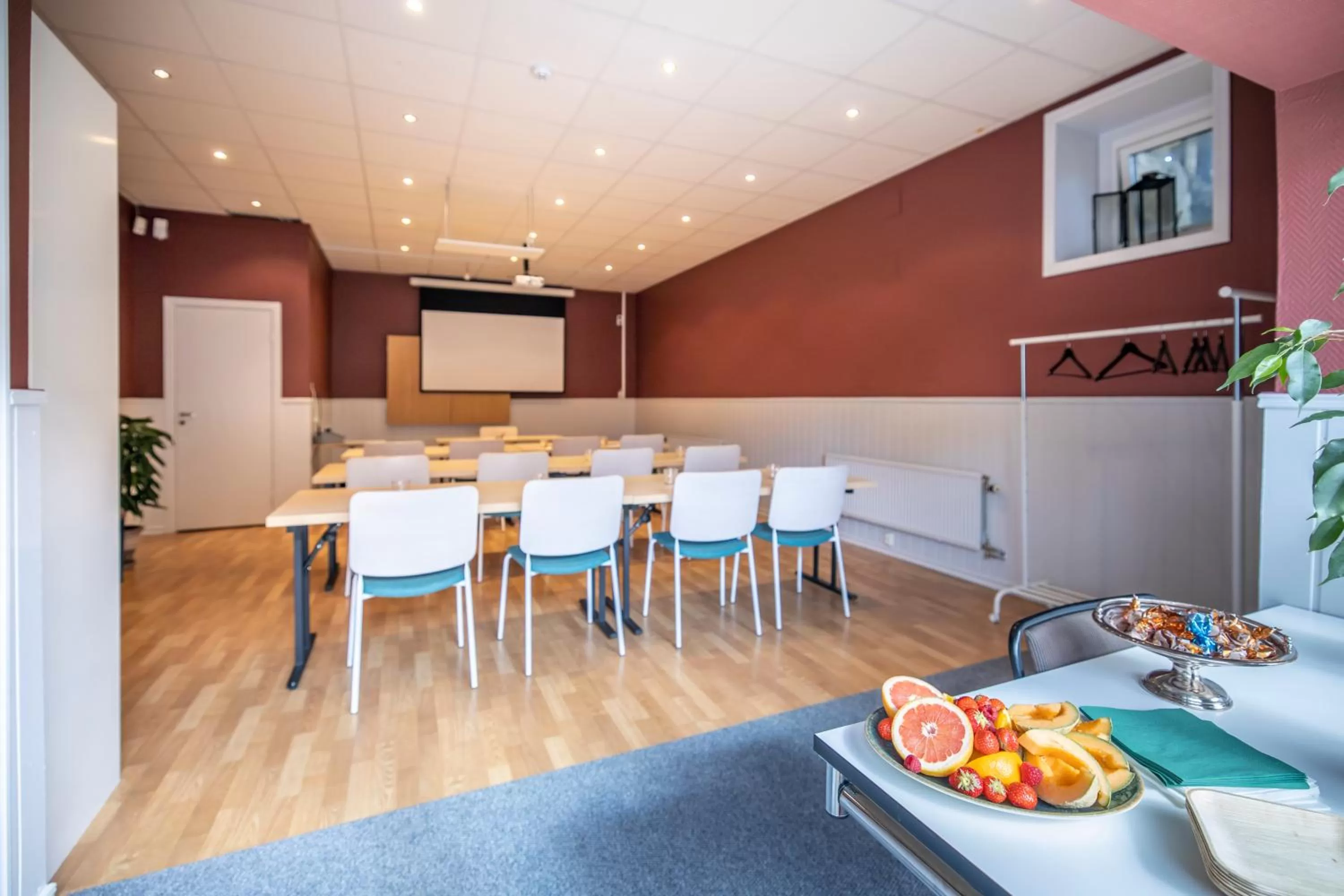 Meeting/conference room in Treetop Spa Hangout & Hotel