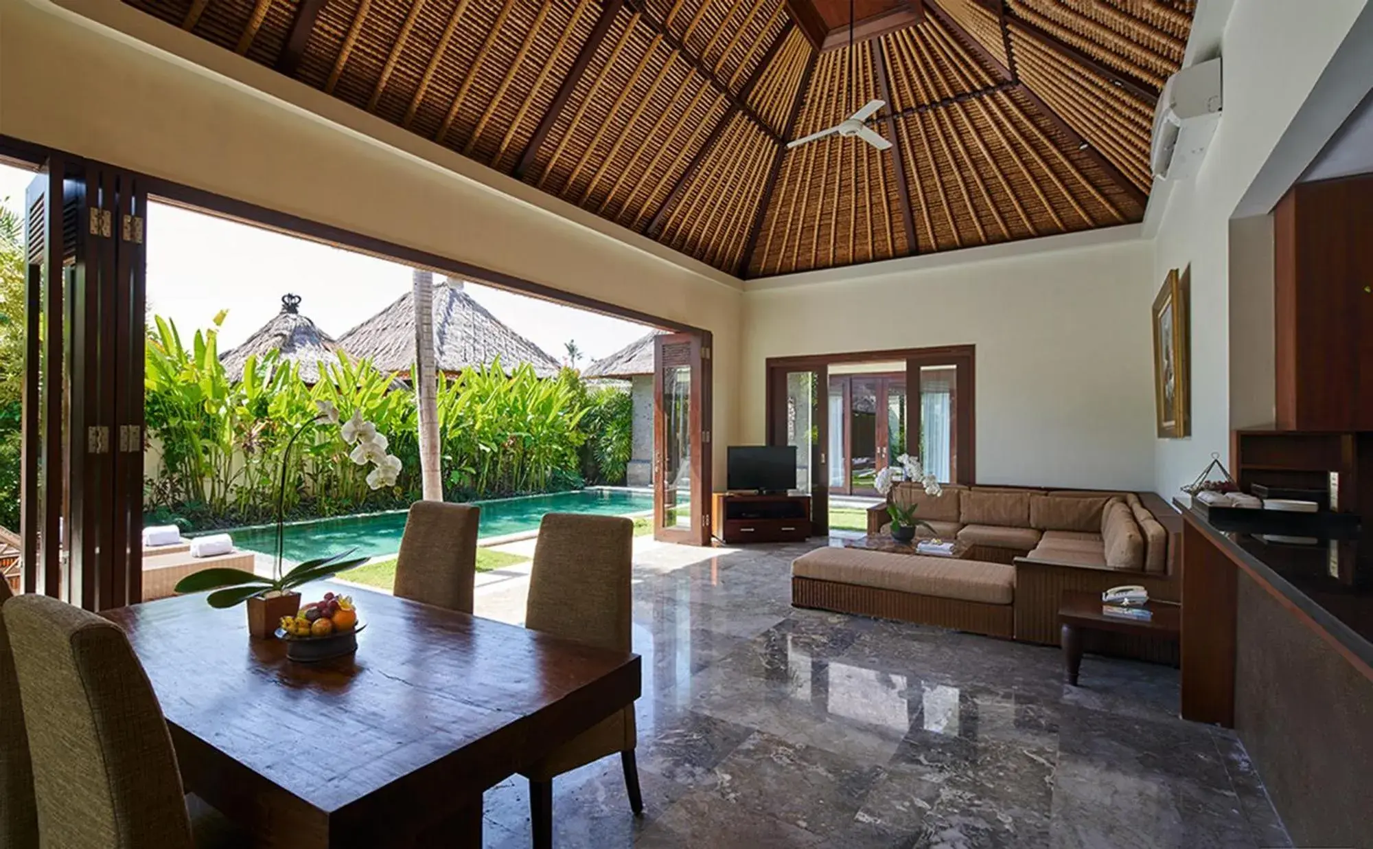 Communal lounge/ TV room in Mahagiri Villas Sanur