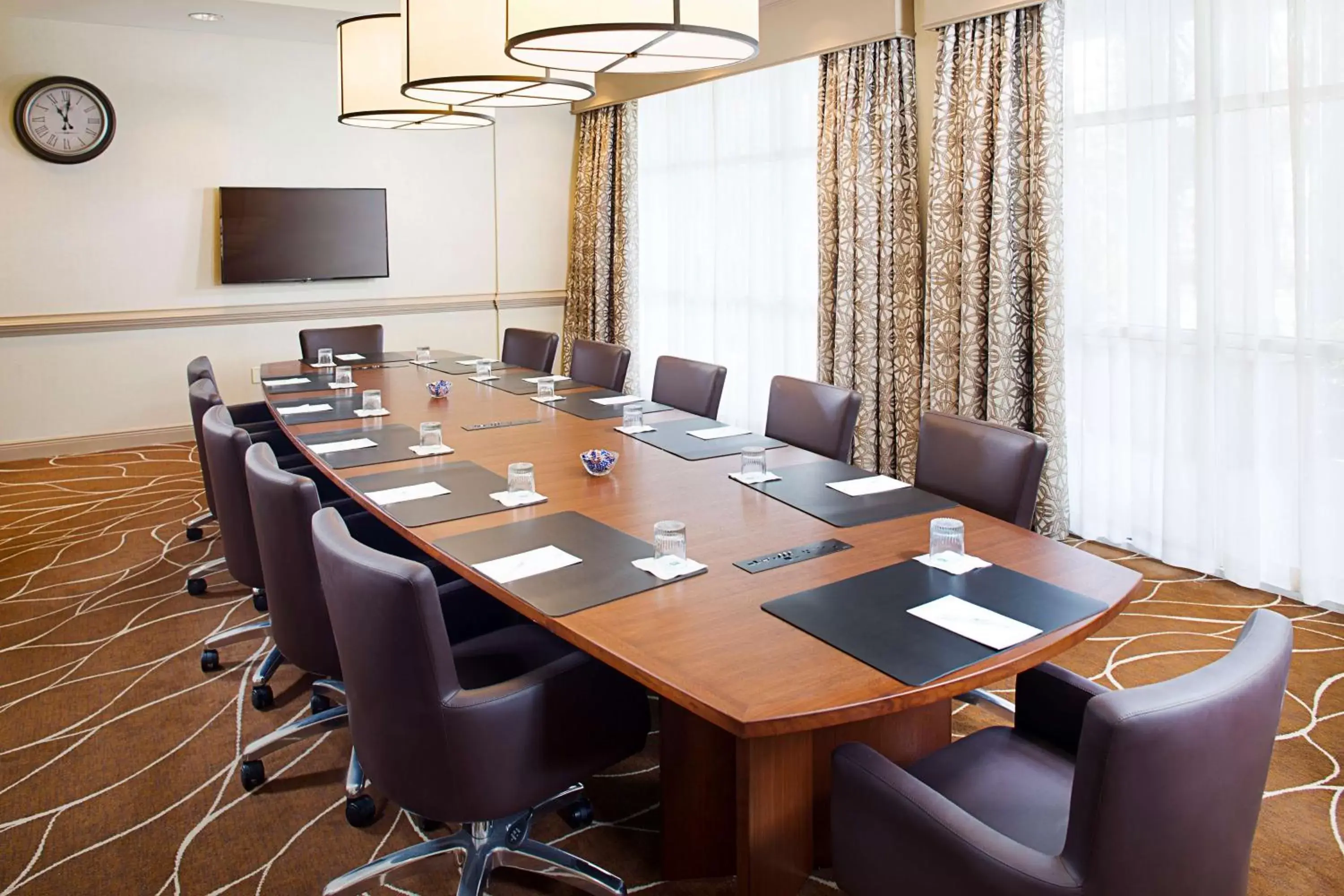 Meeting/conference room in Embassy Suites by Hilton Destin Miramar Beach