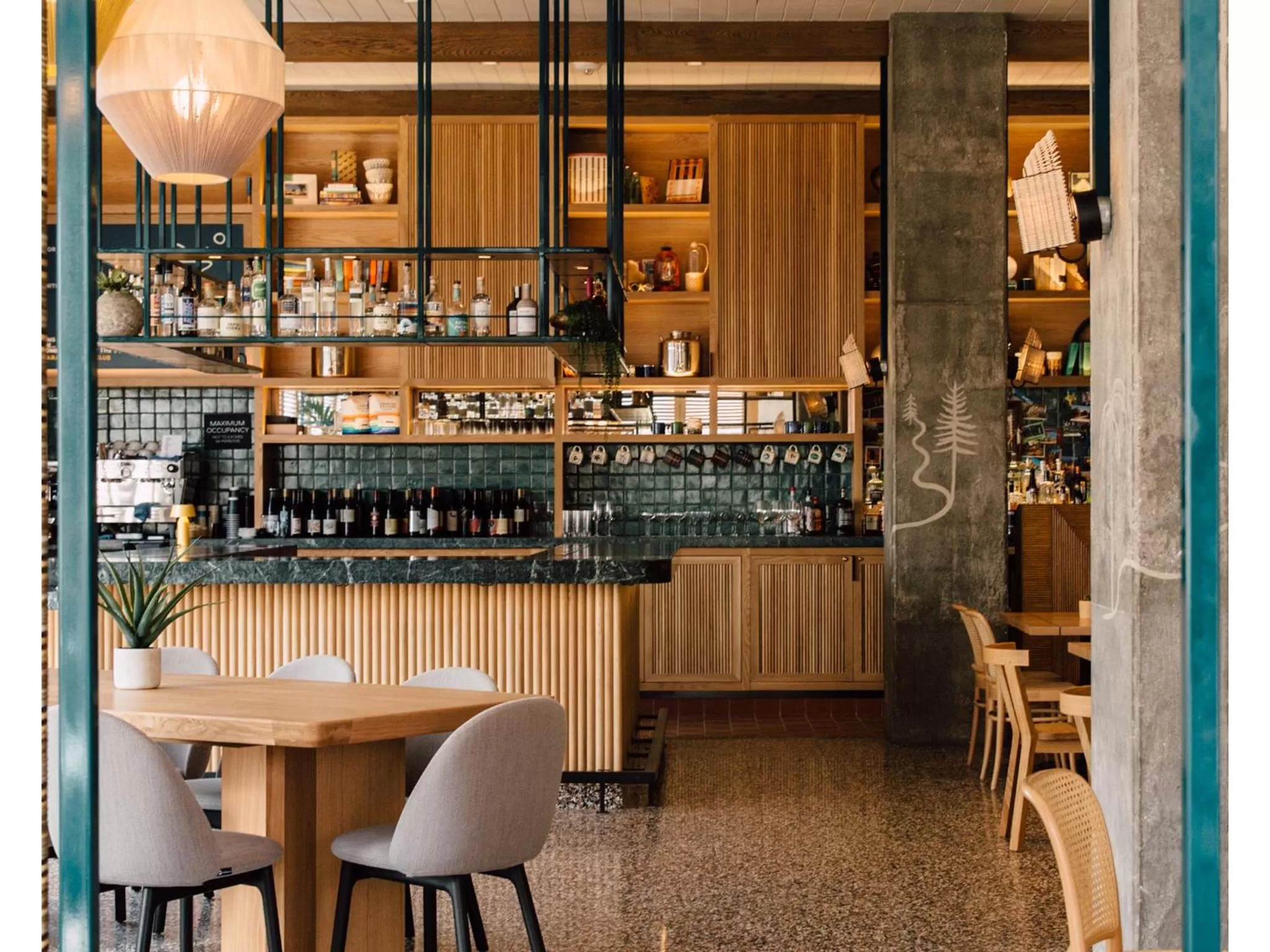 Restaurant/places to eat in Hotel June West LA, a Member of Design Hotels