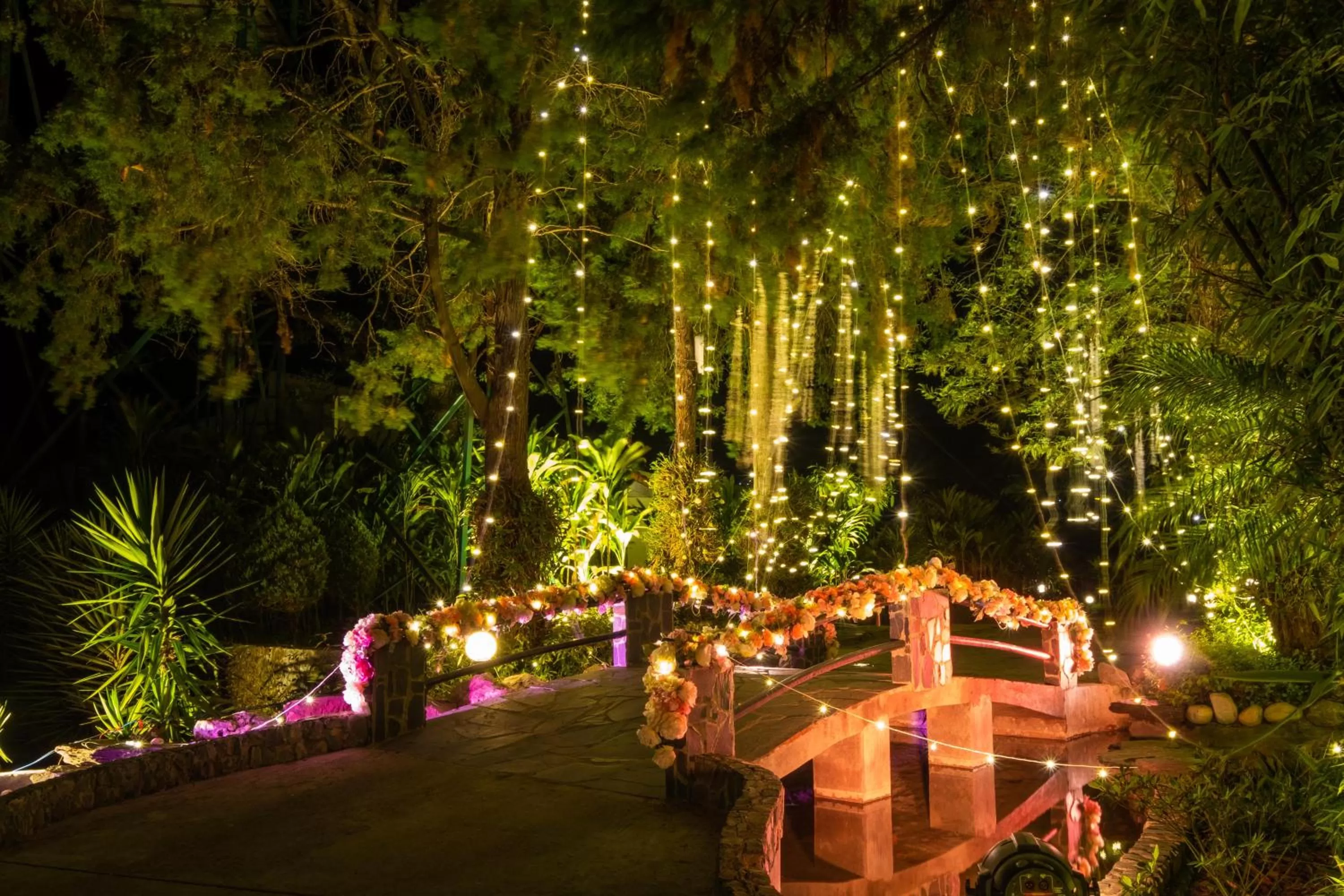 Garden in Country Inn Nature Resort Bhimtal