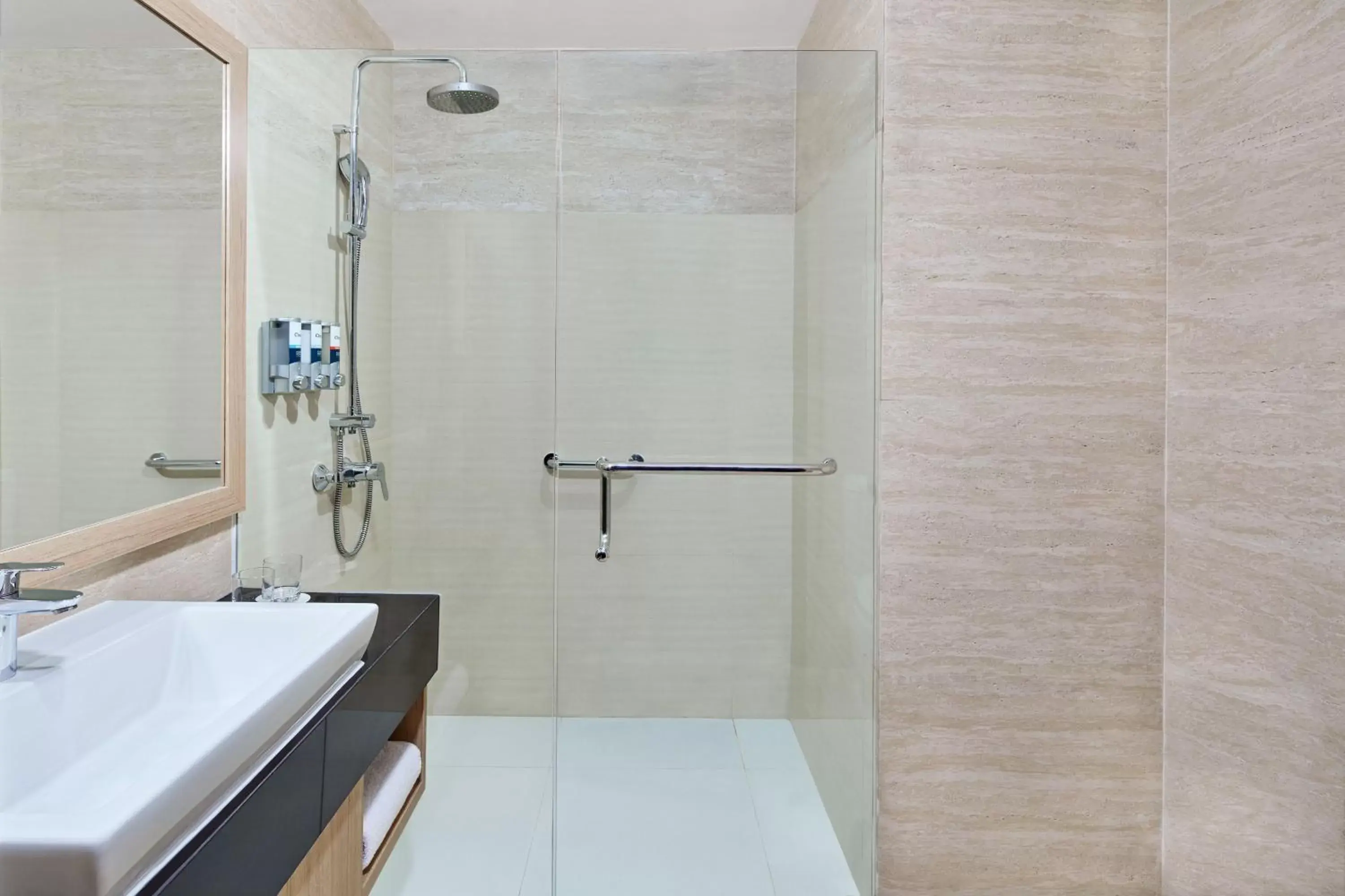 Bathroom in Four Points by Sheraton Makassar