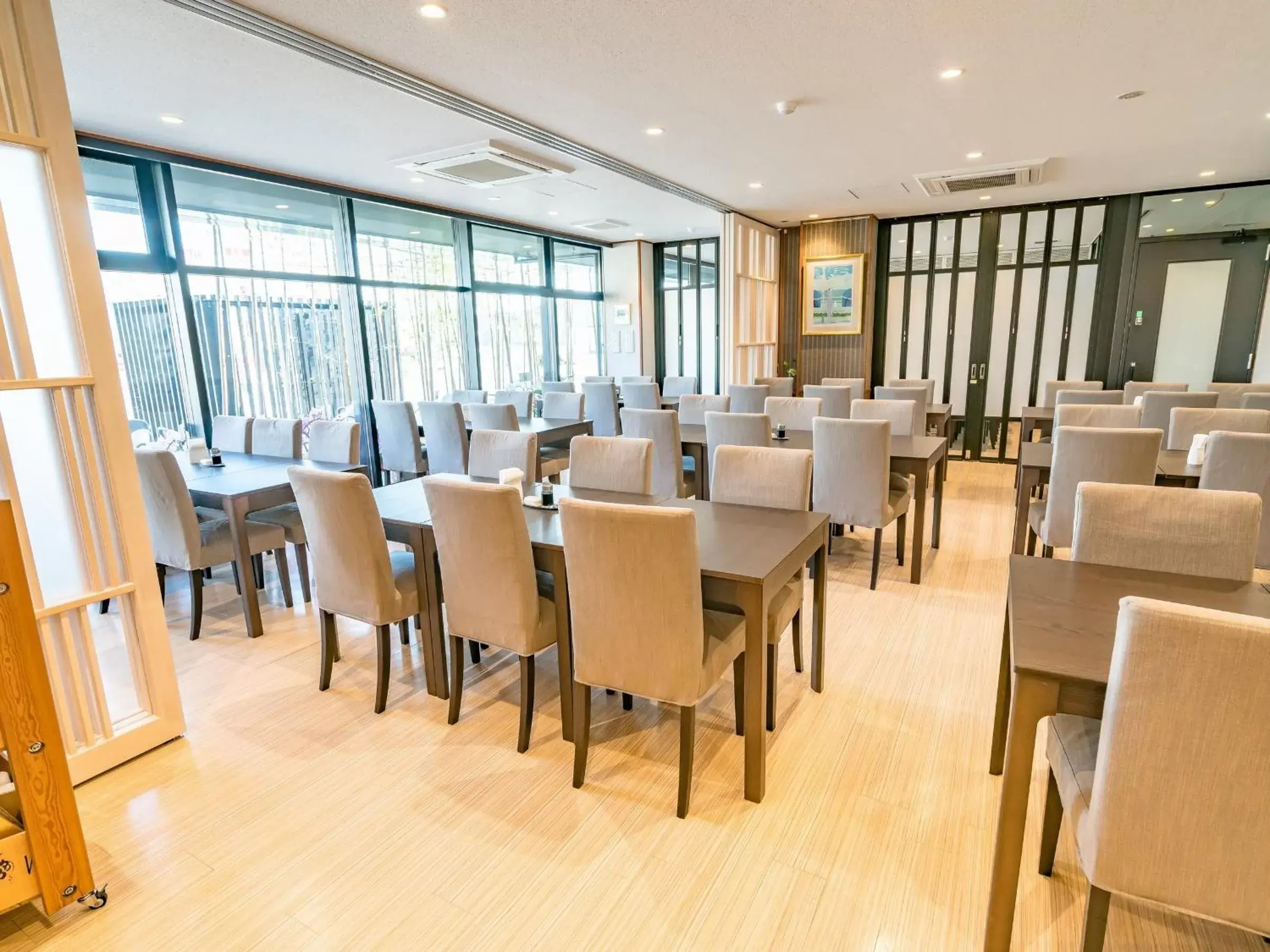 Restaurant/places to eat in TABINO HOTEL Sado Restaurant/places to eat in TABINO HOTEL Sado