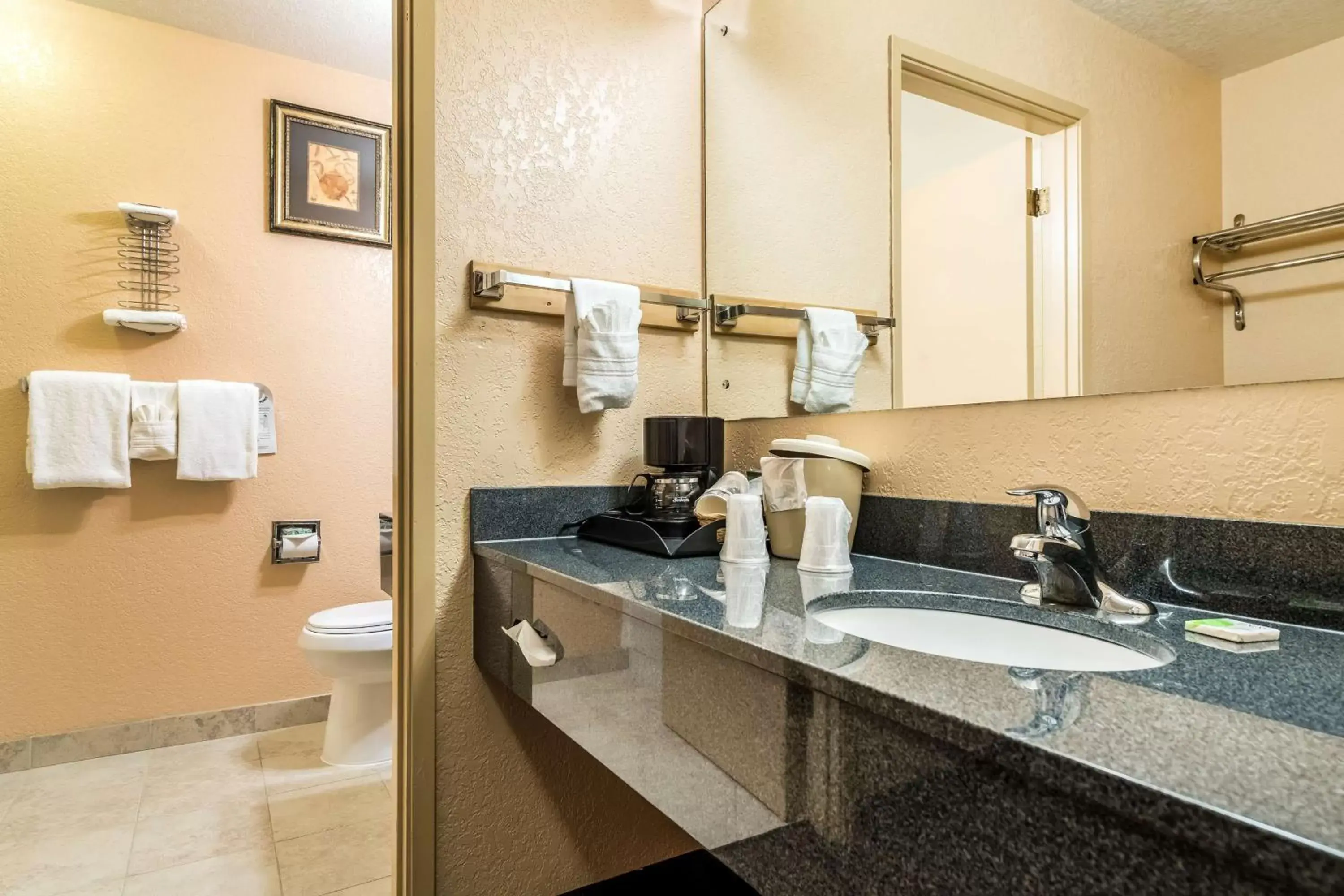 Bathroom in SureStay Hotel by Best Western Wenatchee