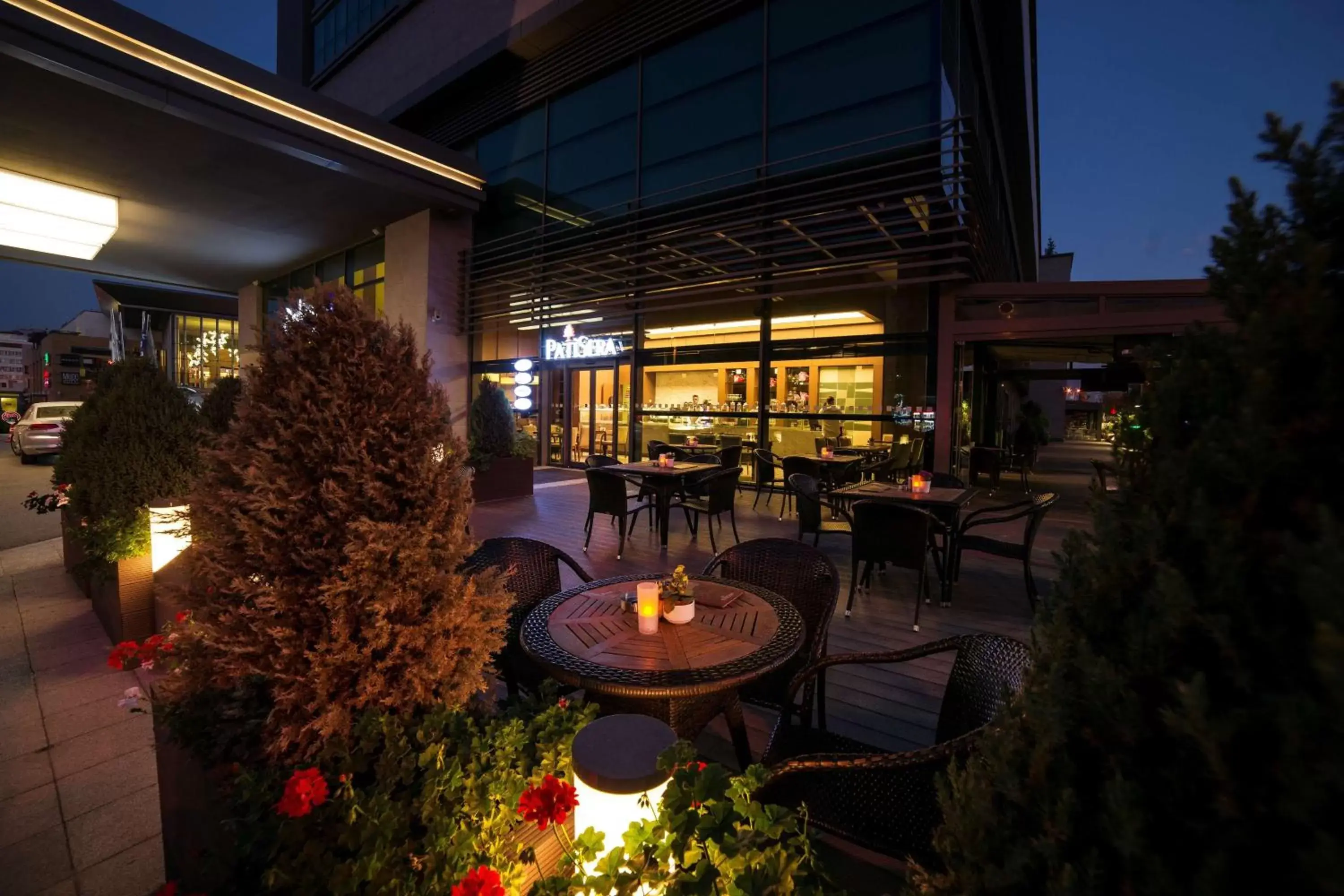 On site, Restaurant/Places to Eat in Radisson Blu Hotel, Kayseri