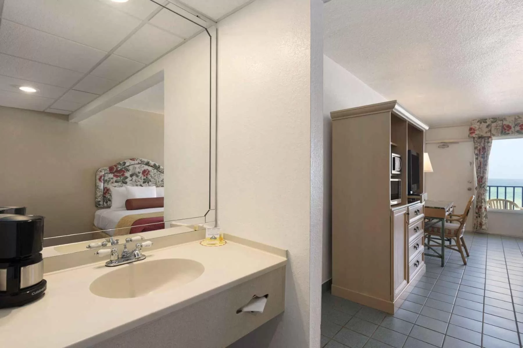 Other, Bed in Days Inn by Wyndham Panama City Beach Beachfront Resort