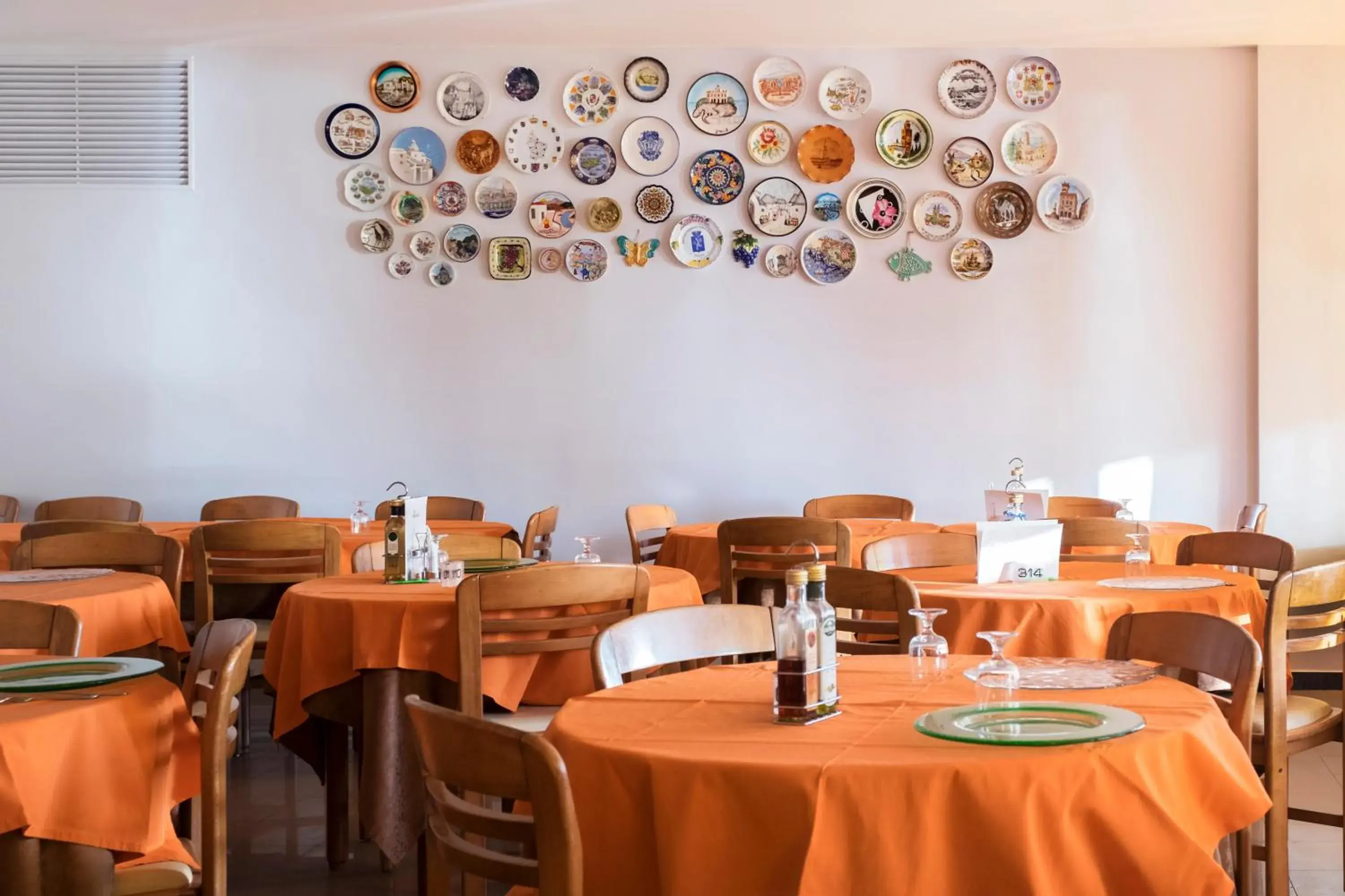 Restaurant/Places to Eat in Hotel Mignon Riccione Fronte Mare