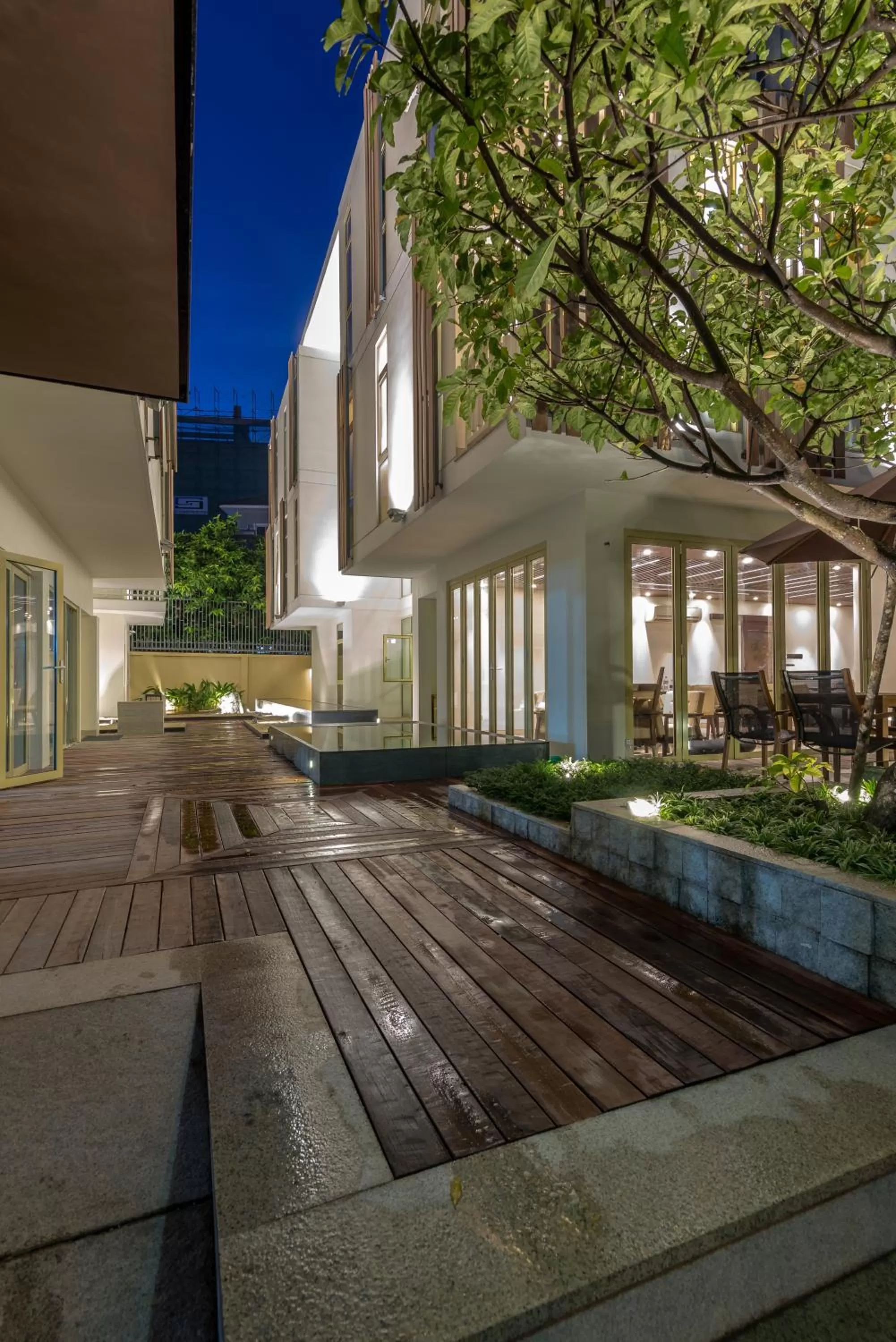 Decorative detail in Glenwood City Resort