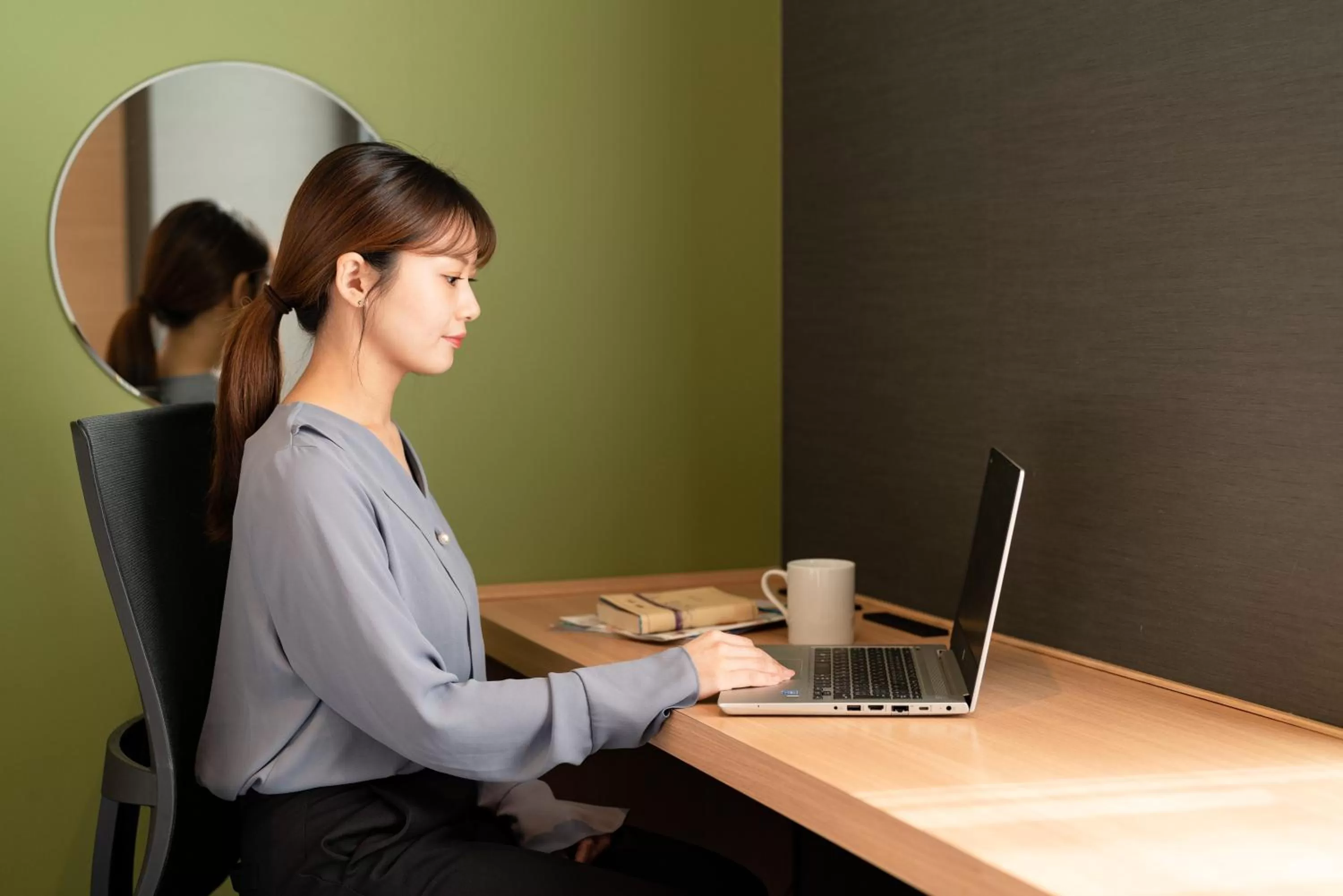 People in The OneFive Kyoto Shijo