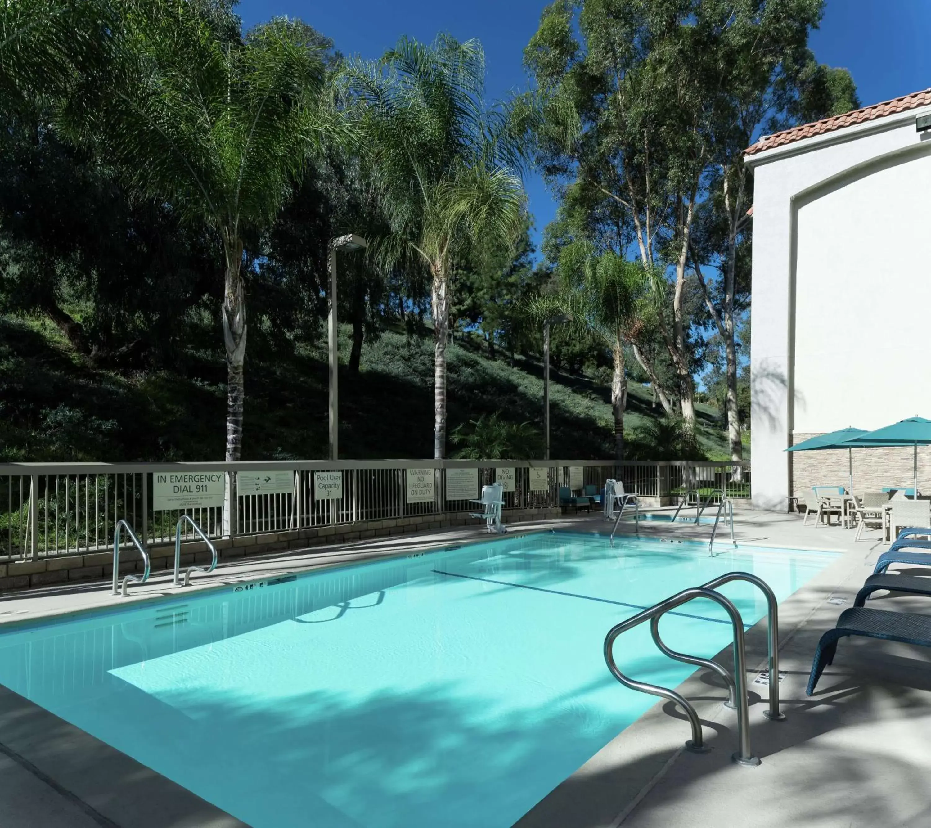 Pool view, Swimming Pool in Hampton Inn Los Angeles Santa Clarita