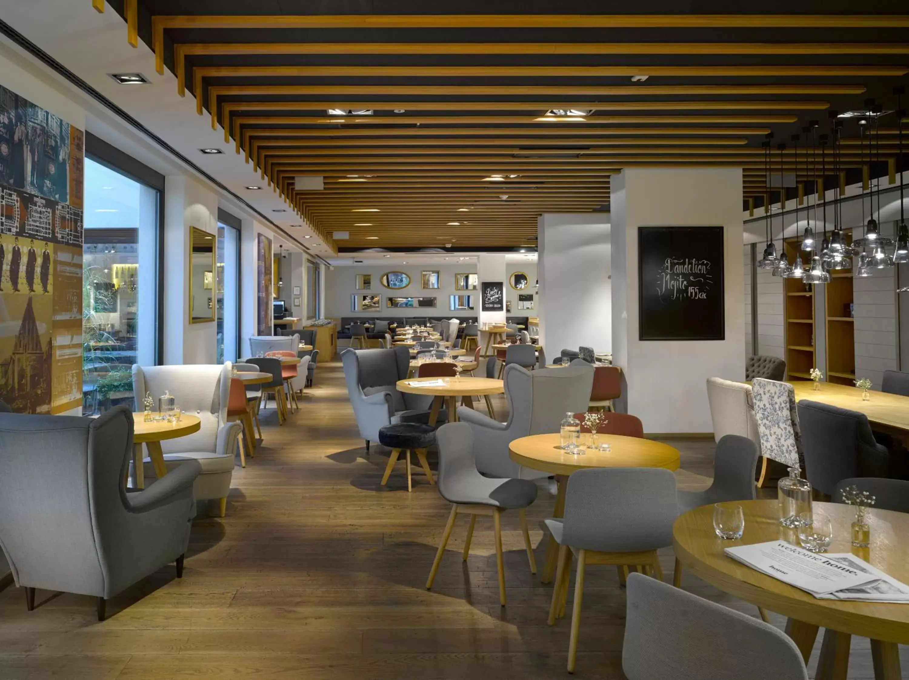 Restaurant/Places to Eat in INNSiDE by Meliá Prague Old Town