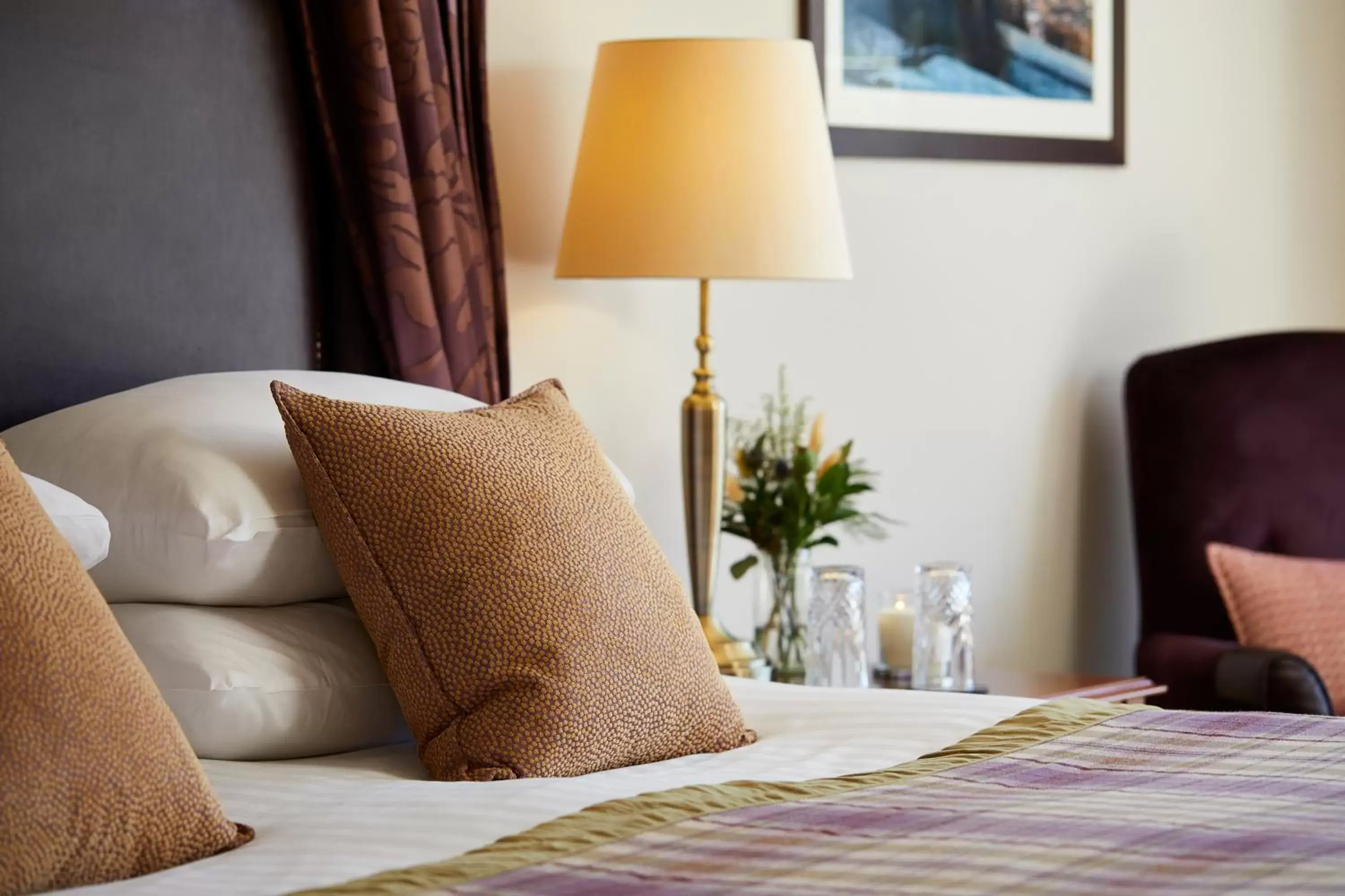 Bedroom, Bed in Macdonald Cardrona Hotel, Golf & Spa Bedroom, Bed in Macdonald Cardrona Hotel, Golf & Spa