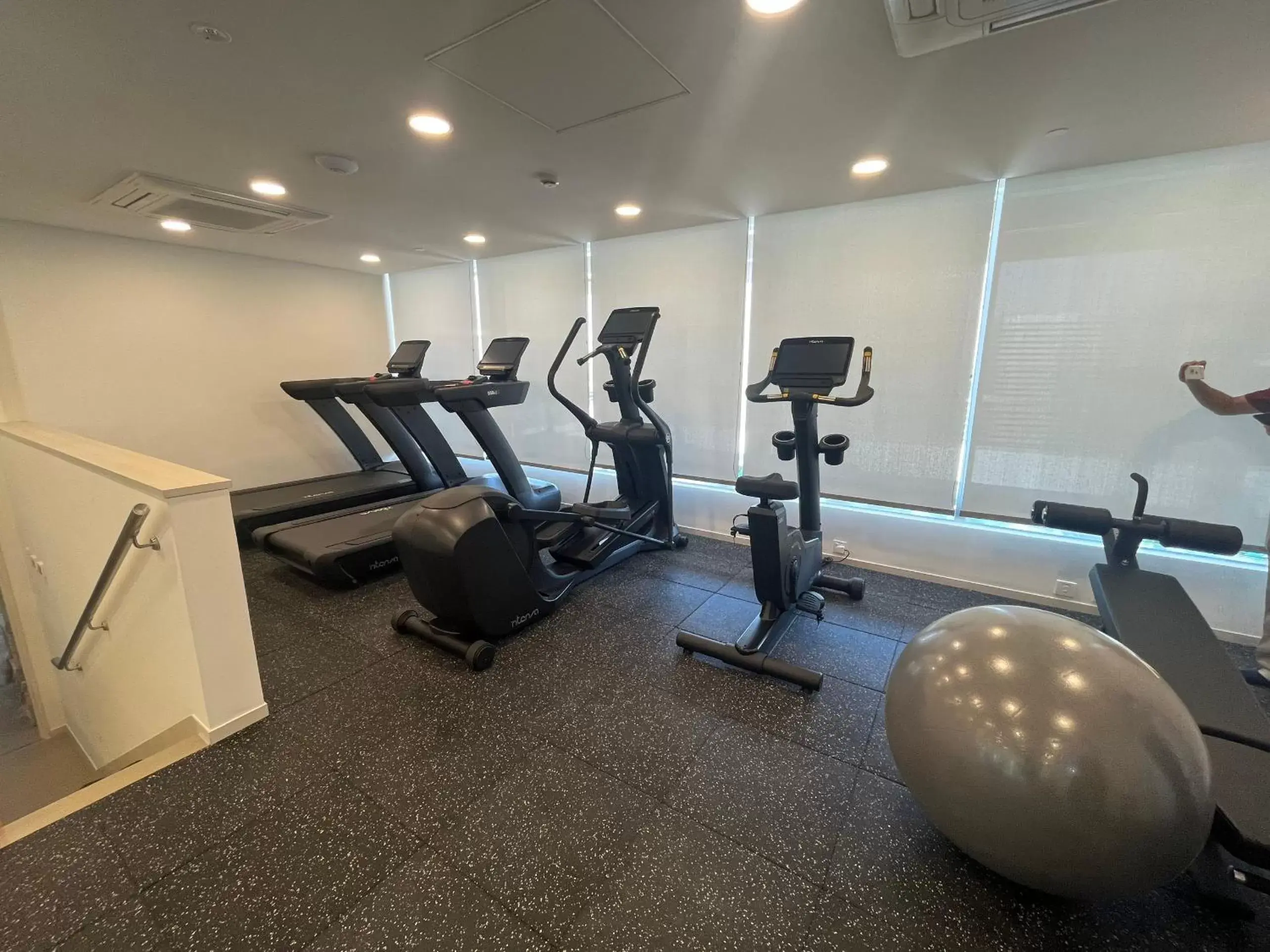 Fitness centre/facilities in Sotetsu Grand Fresa Saigon Fitness centre/facilities in Sotetsu Grand Fresa Saigon