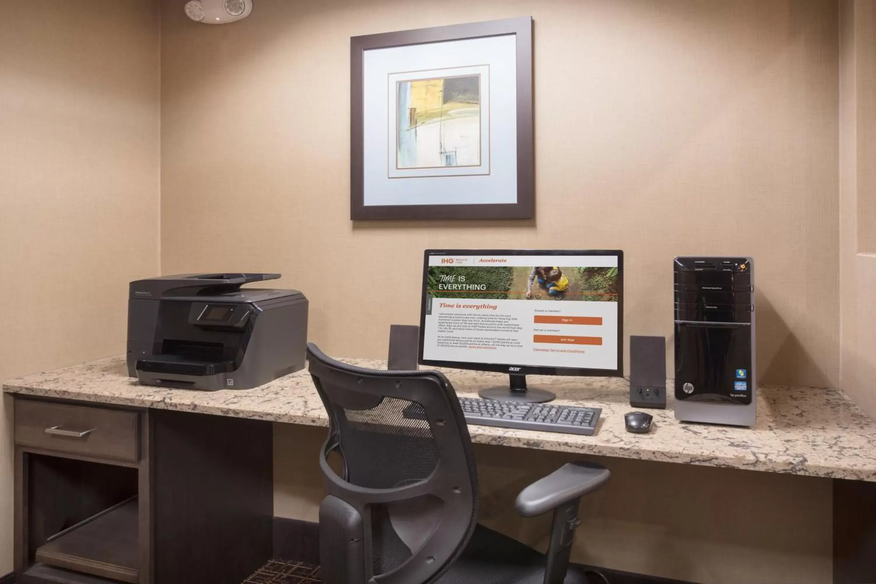 Other, Business Area/Conference Room in Holiday Inn Express & Suites Yankton, an IHG Hotel