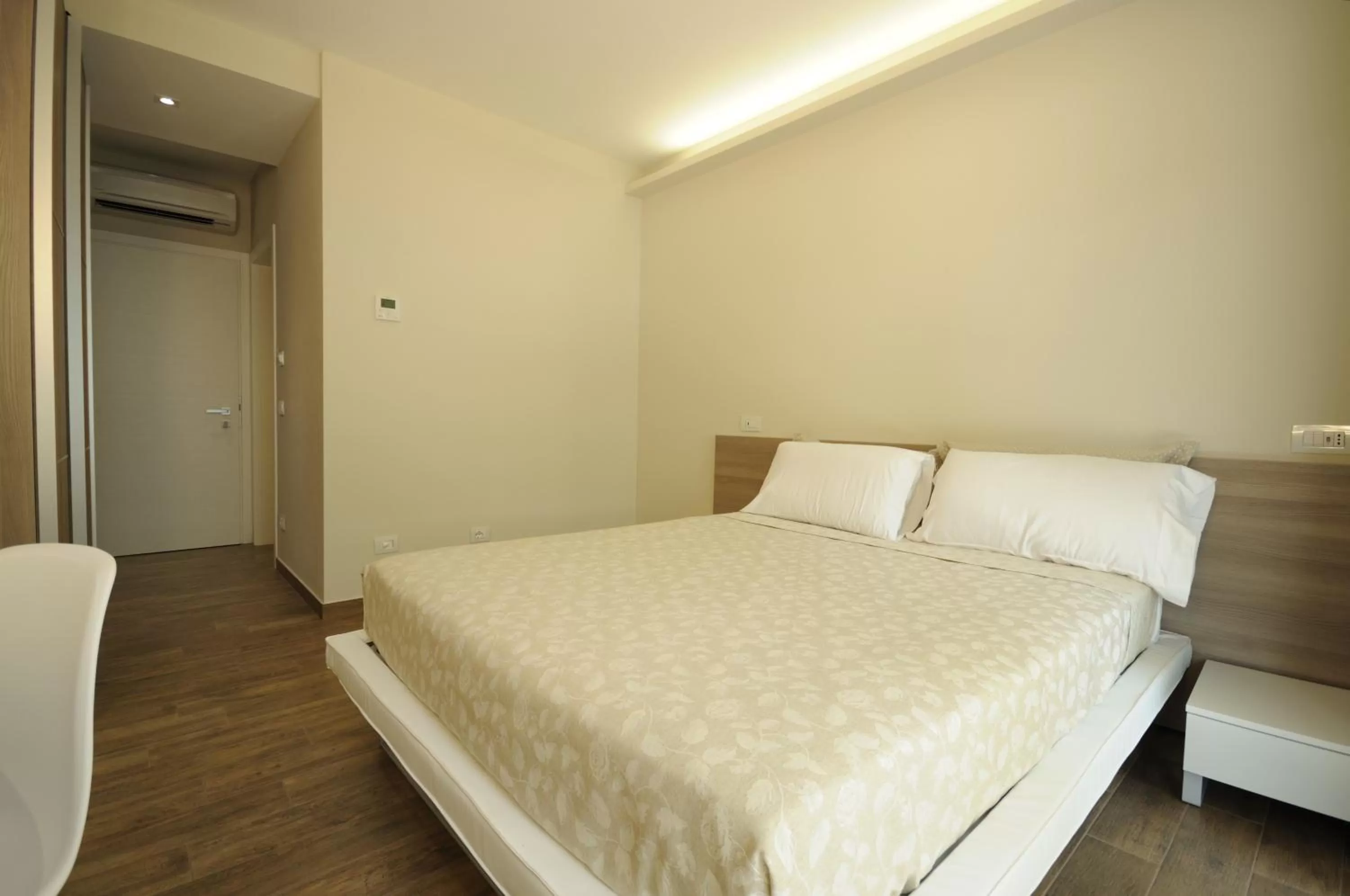 Photo of the whole room, Bed in Locanda Dogana