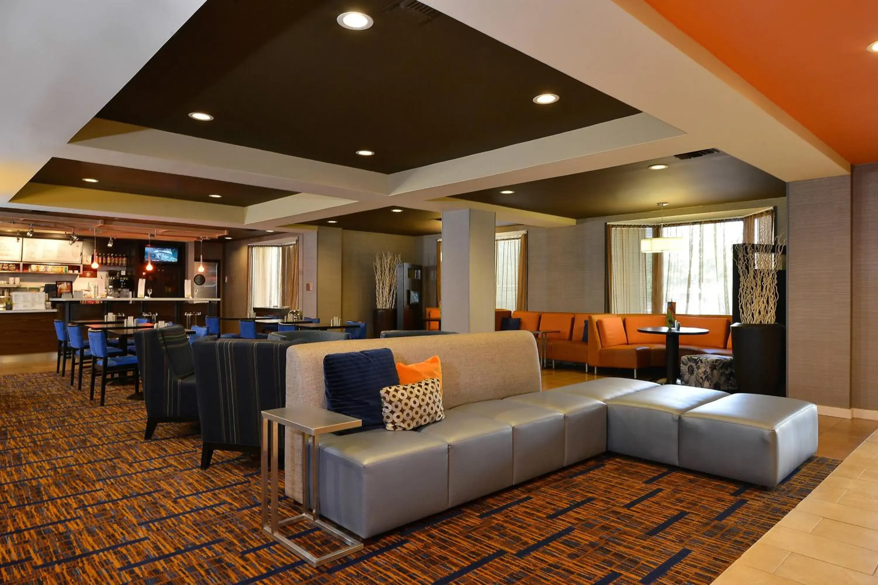 Lobby or reception in Courtyard by Marriott Bentonville