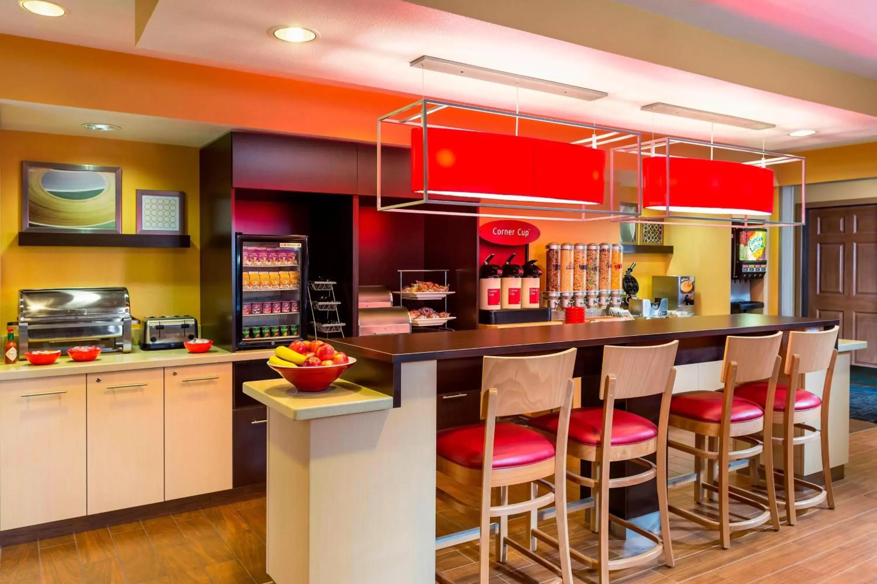 Breakfast, Restaurant/Places to Eat in TownePlace Suites Phoenix North